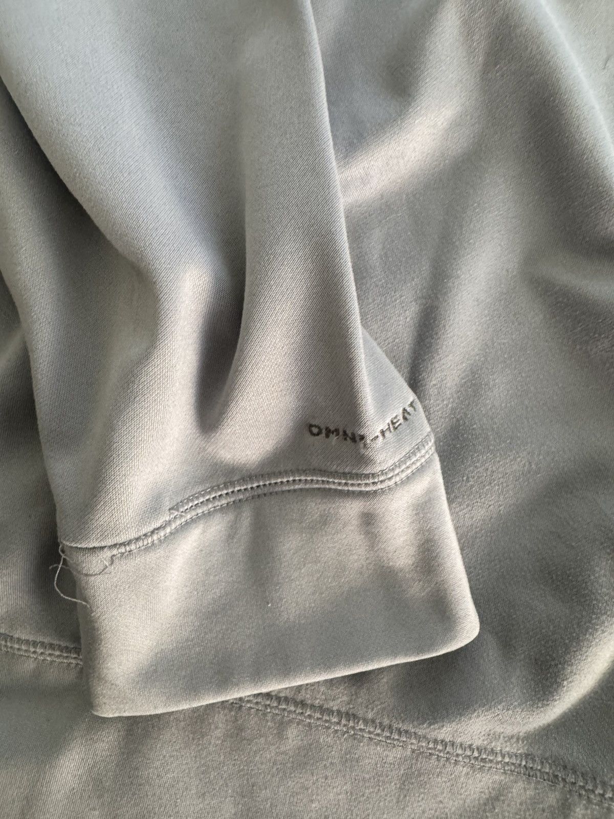 Columbia Men’s used Columbia Omnitec hoodie Size US L / EU 52-54 / 3 - 7 Thumbnail