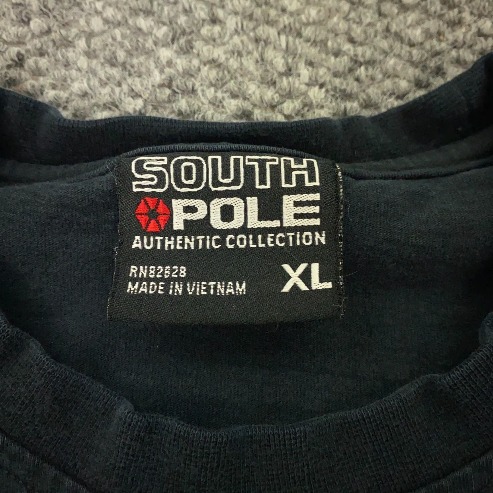 Southpole VINTAGE Southpole Shirt Mens XL Black Grunge Retro 90s Y2K Back 2 Essence Size US XL / EU 56 / 4 - 3 Thumbnail