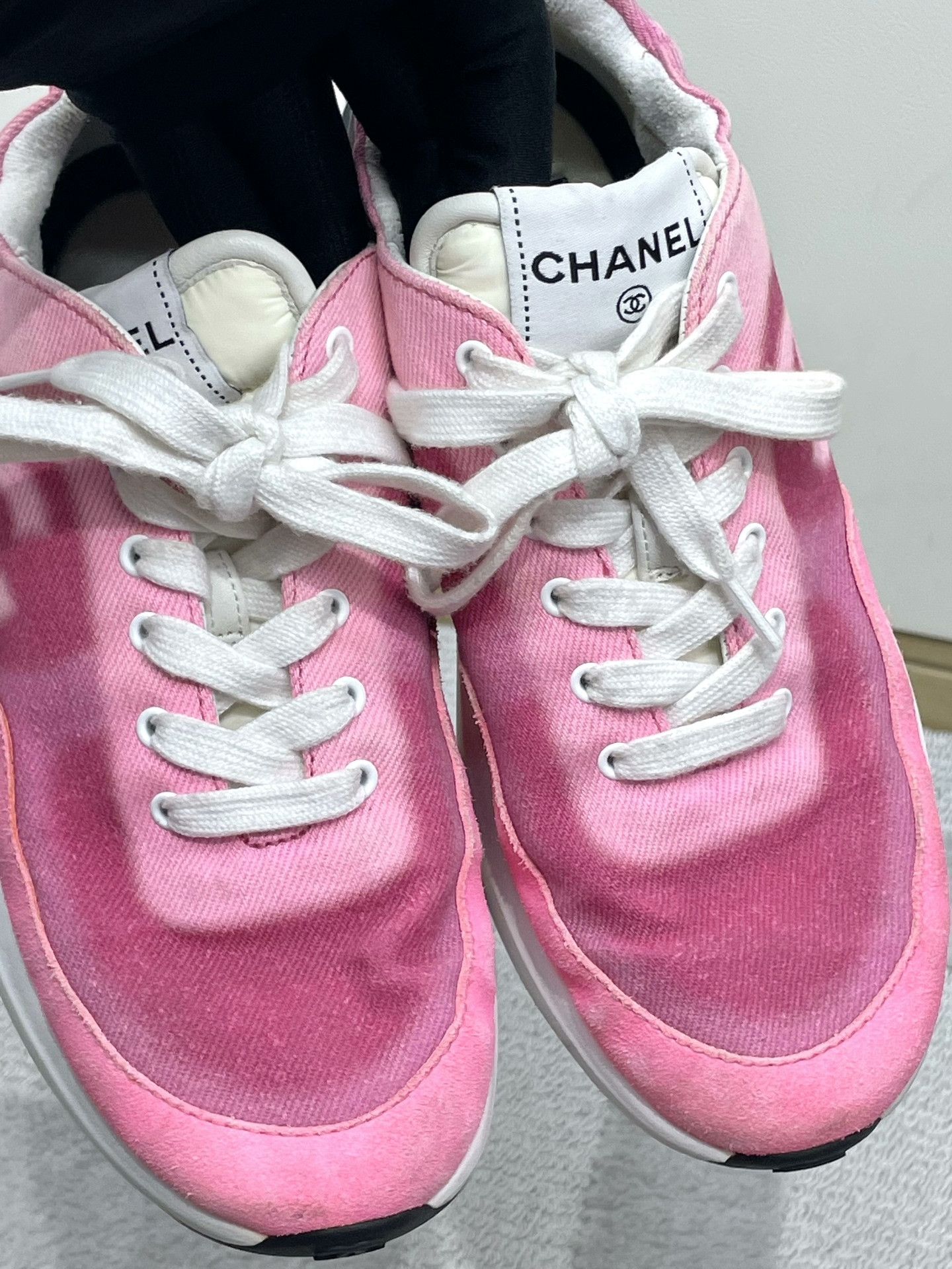 Chanel Chanel Pink Gradient Denim Sneakers Size US 5.5 / IT 35.5 - 1 Thumbnail