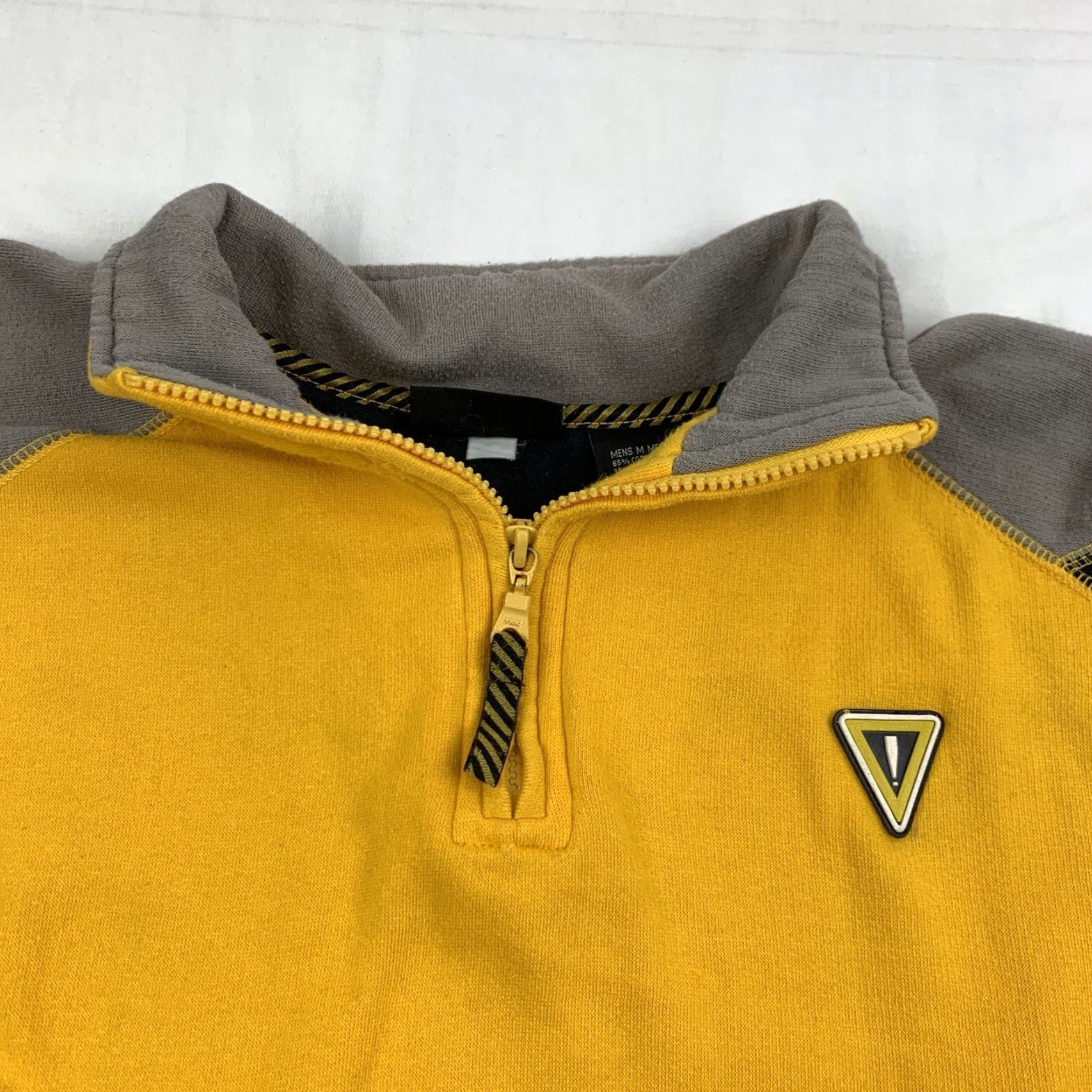 Vintage VINTAGE No Boundaries Sweatshirt Adult M Yellow Pullover Zip 90s Y2K Grunge Mens Size US M / EU 48-50 / 2 - 3 Thumbnail