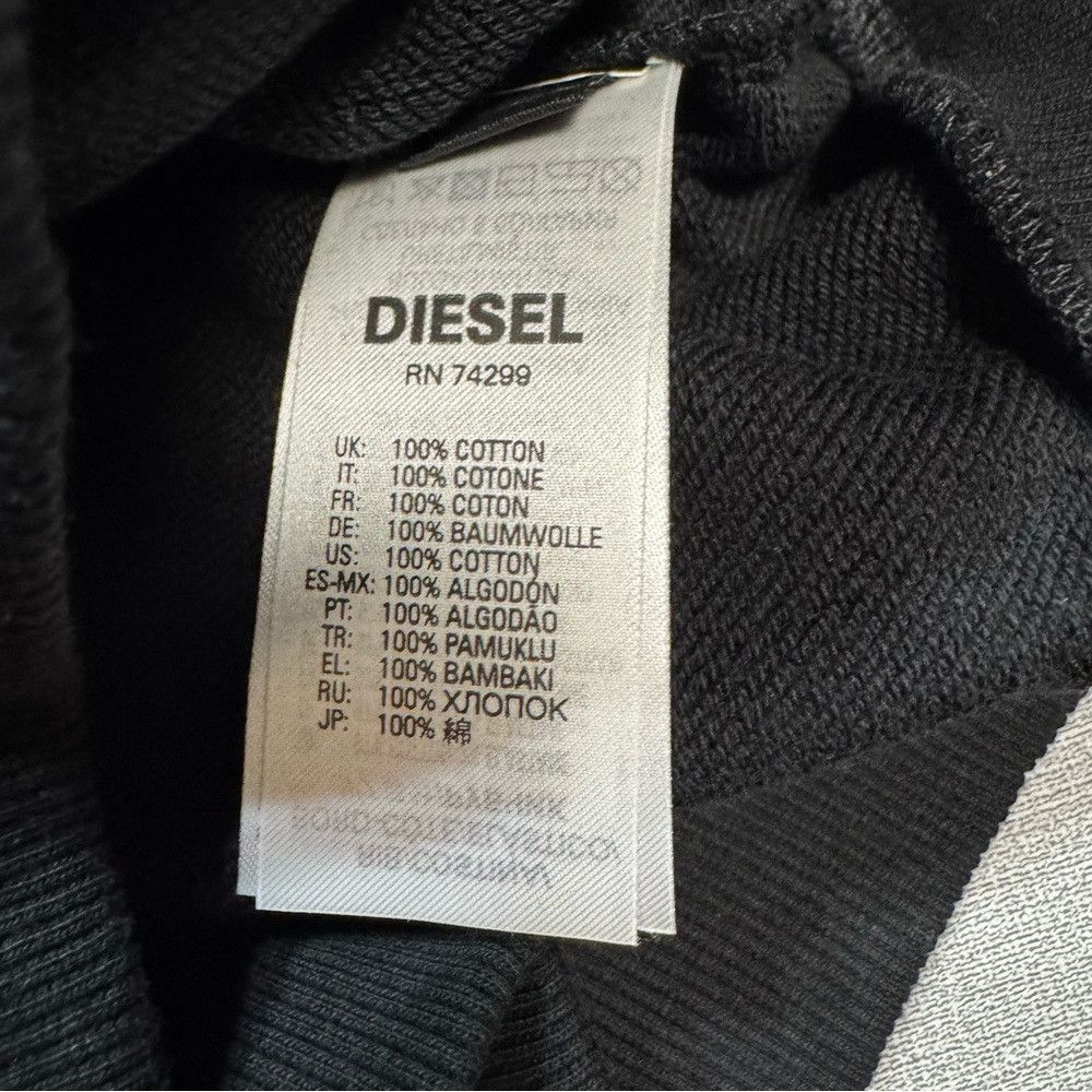 Diesel NWT New $125 Diesel ASTARS OVER Black Sweatshirt Size 4 Size US XXS / EU 40 - 9 Thumbnail