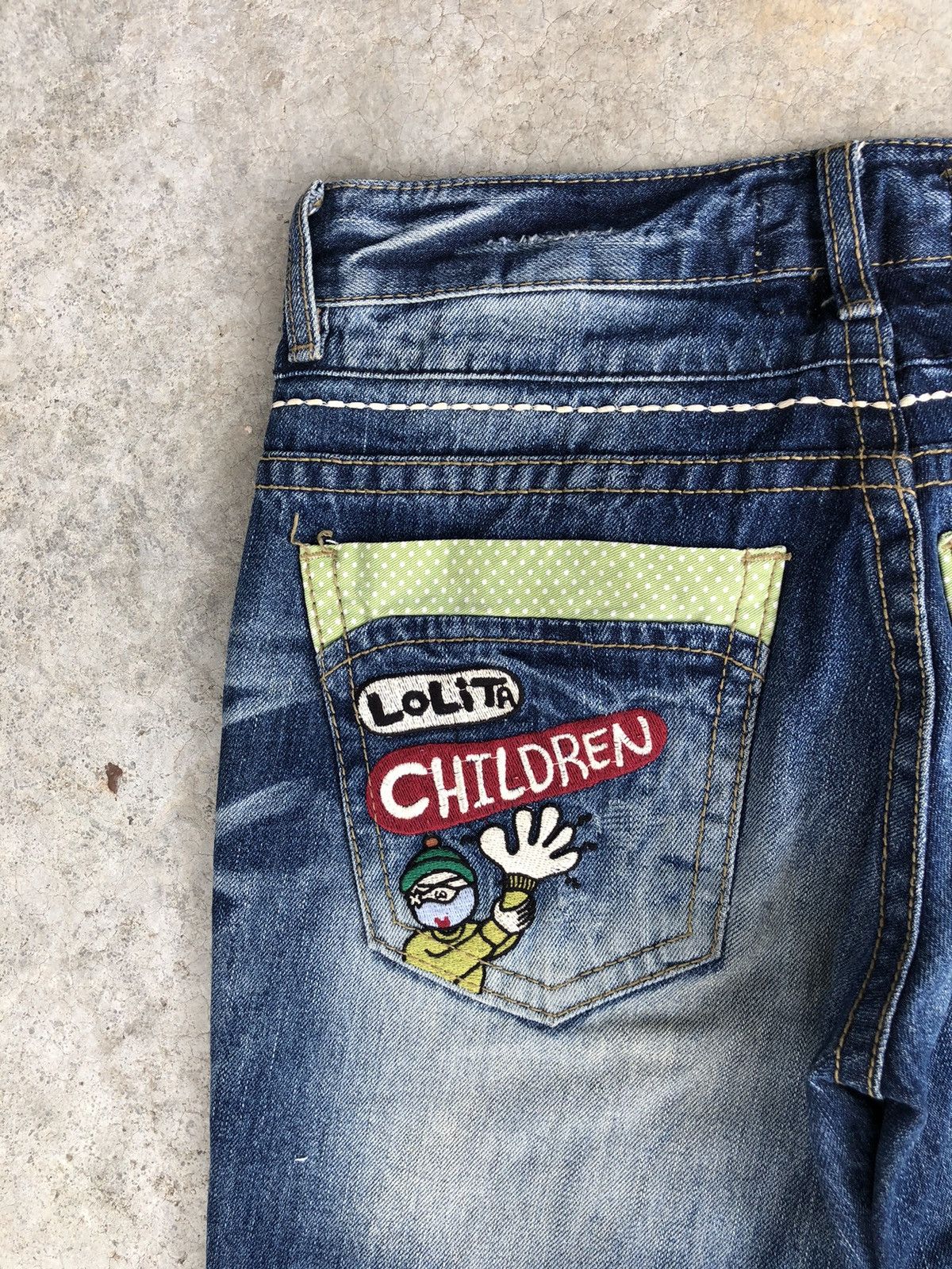 Japanese Brand Yoshitomo Nara Lolita Distressed Jeans Size US 31 - 15 Thumbnail
