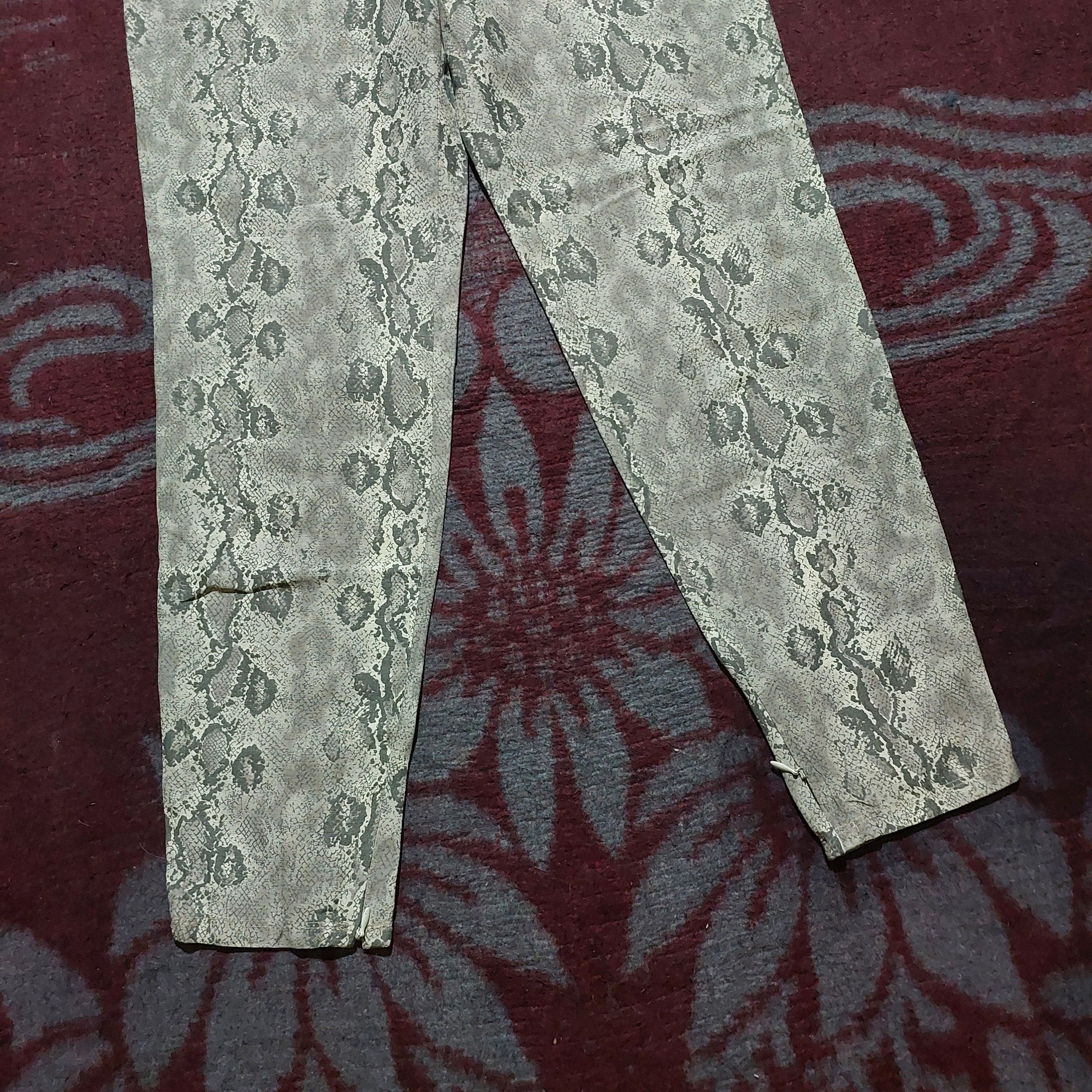 Versus Versace Versace phyton skin pattern zipp leg pants Size 26" / US 2 / IT 38 - 5 Thumbnail