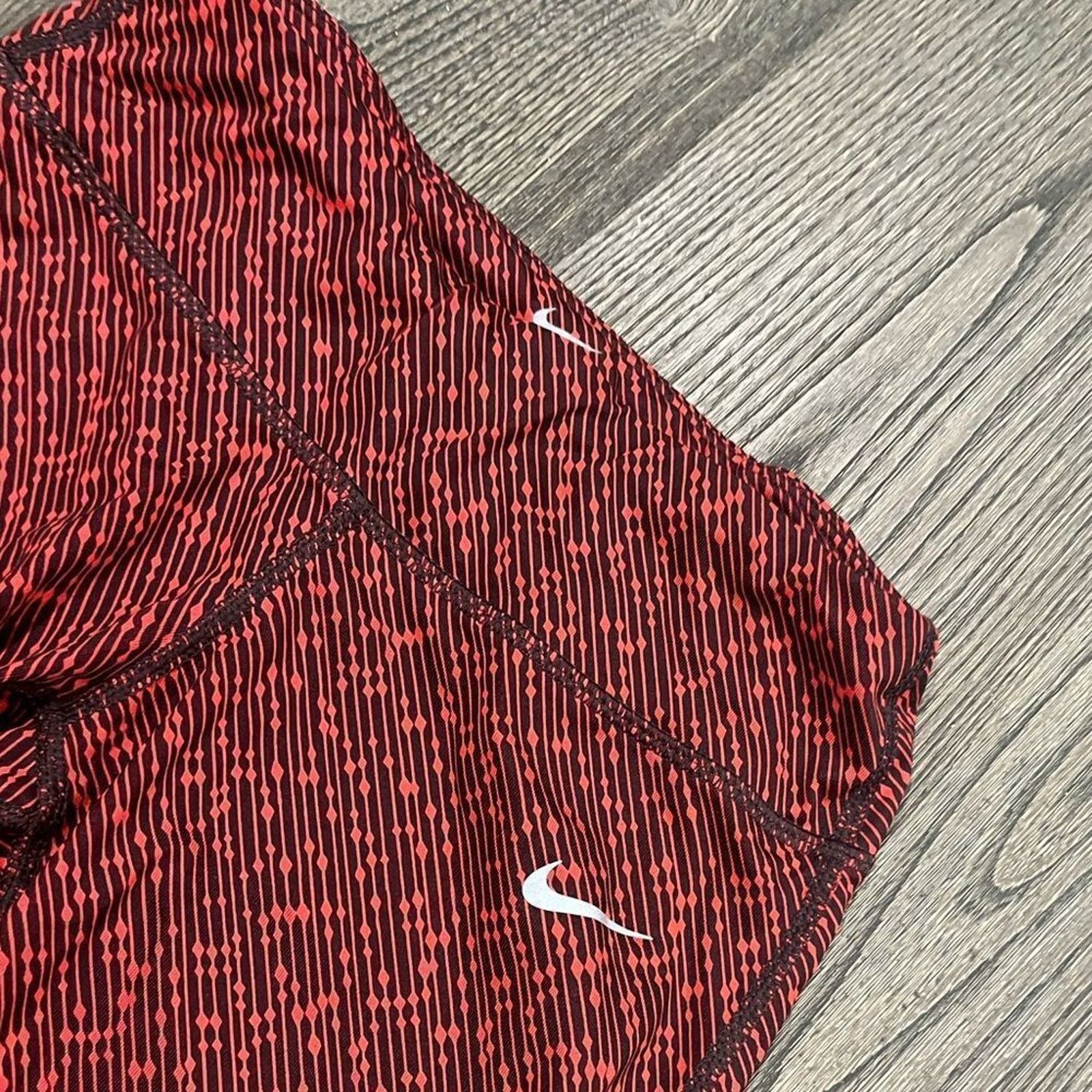 Nike Nike Dri-FIT Red Printed Athletic Leggings Mid Length Siz XS Size 24" / US 00 / IT 34 - 3 Thumbnail