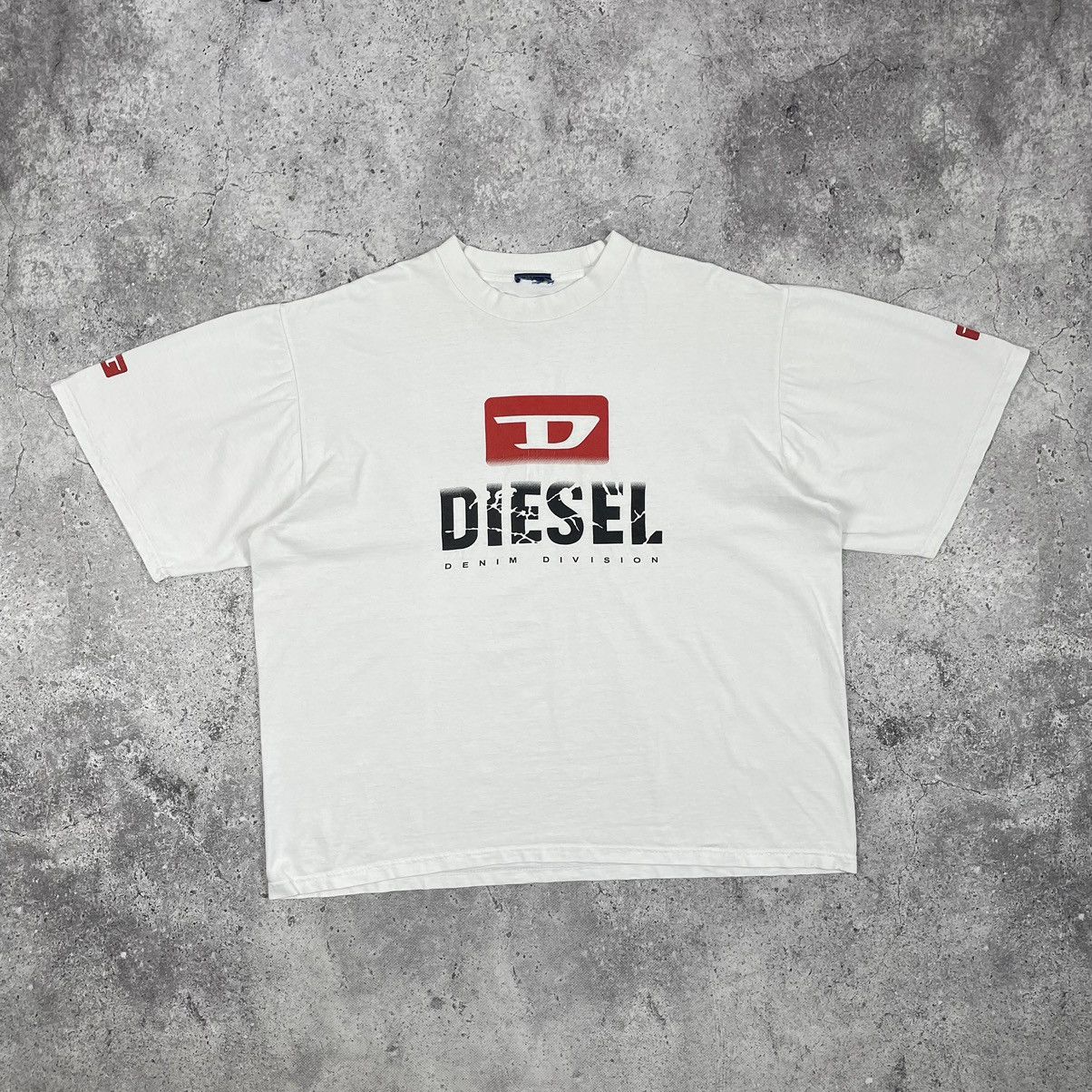 Diesel × Vintage RARE Diesel Vintage 90s Big Logo T Shirt Size US XL / EU 56 / 4 - 3 Thumbnail