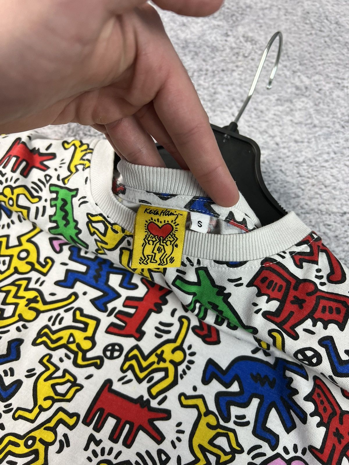 Designer Keith Haring overprint T-shirt Size US S / EU 44-46 / 1 - 5 Thumbnail