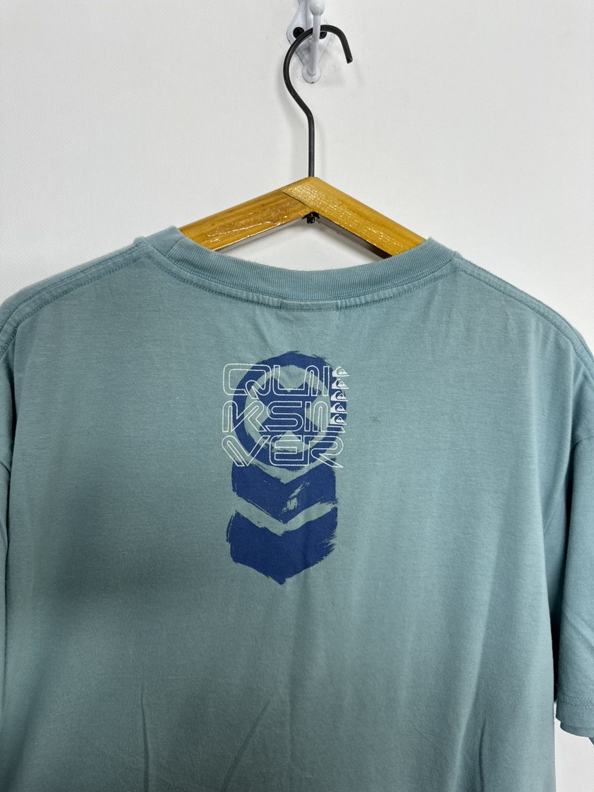 Quiksilver Vintage Quiksilver Tee Big Logo Size US L / EU 52-54 / 3 - 9 Thumbnail