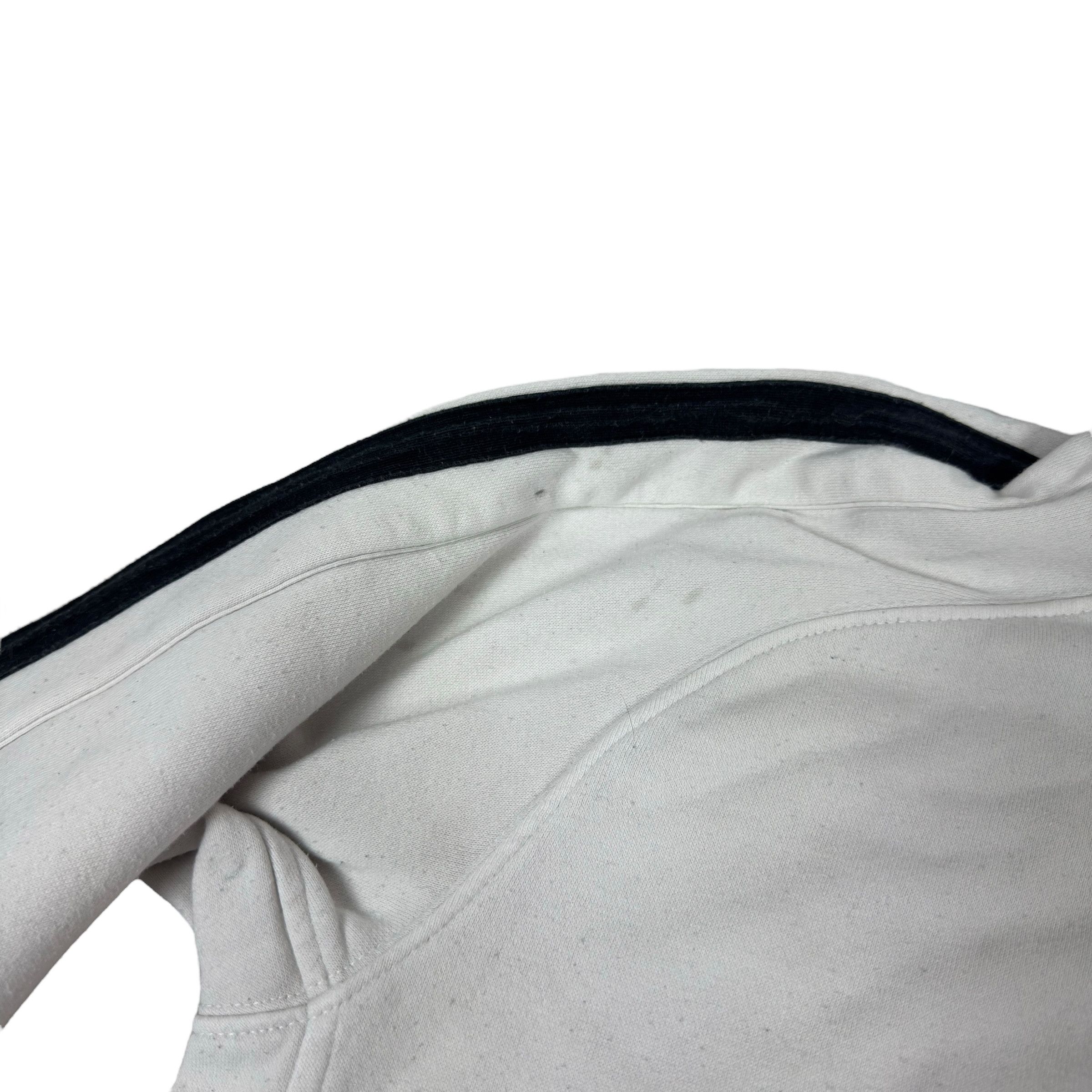Nike × Vintage Nike Men White Swoosh Spellout Long Sleeve Pullover Hoodie M Size US M / EU 48-50 / 2 - 7 Thumbnail