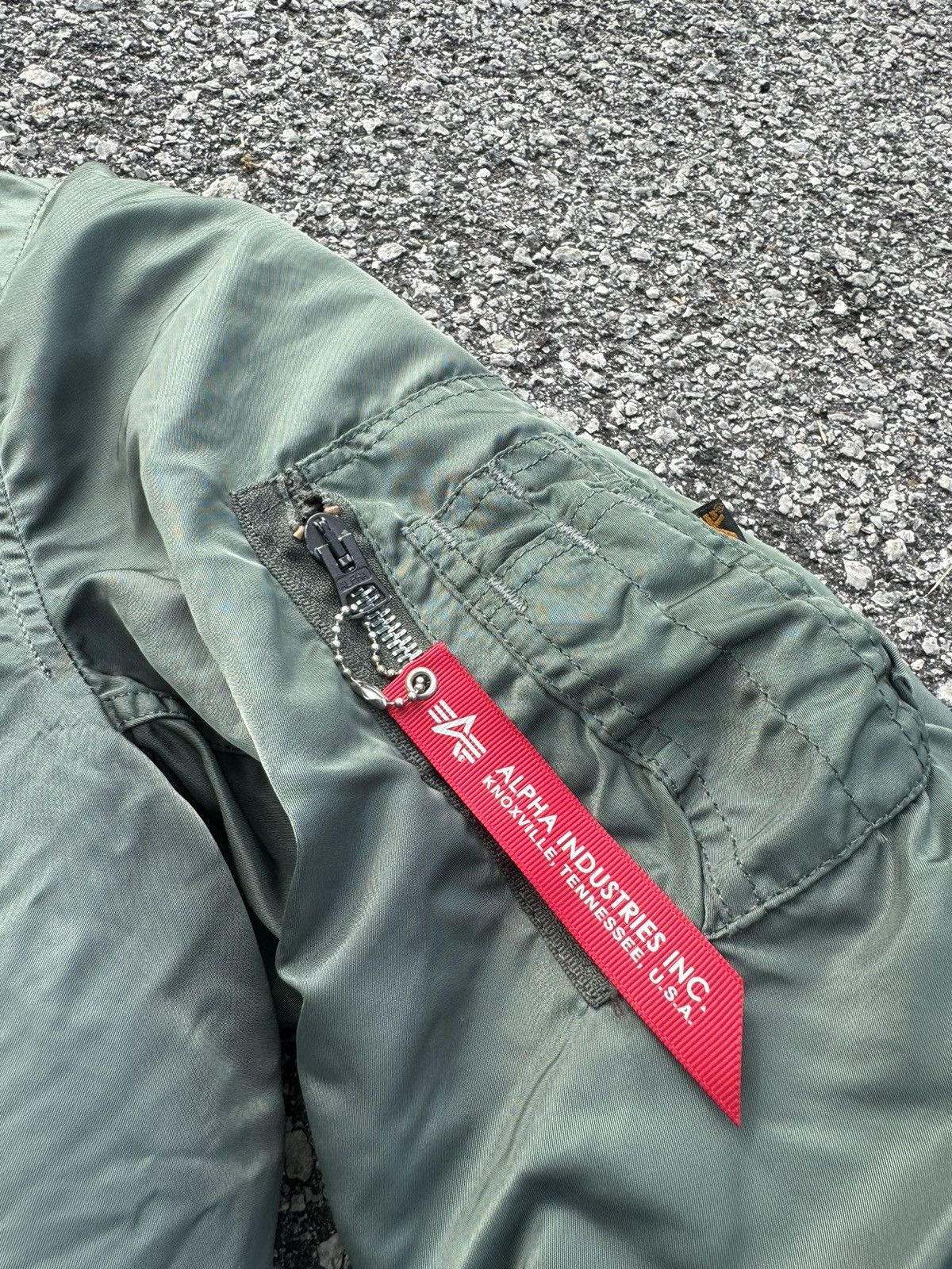 Alpha Industries Vintage Alpha Industries Distressed USAF Ma-1 Bomber Jacket Size US XL / EU 56 / 4 - 7 Thumbnail