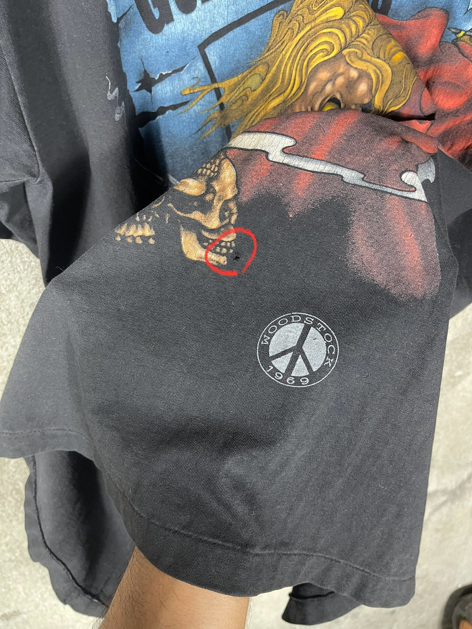 Guns N' Roses Vintage 90s Thrashed🔥Guns N Roses x Woodstock🔥Full Print Tee Size US L / EU 52-54 / 3 - 11 Thumbnail