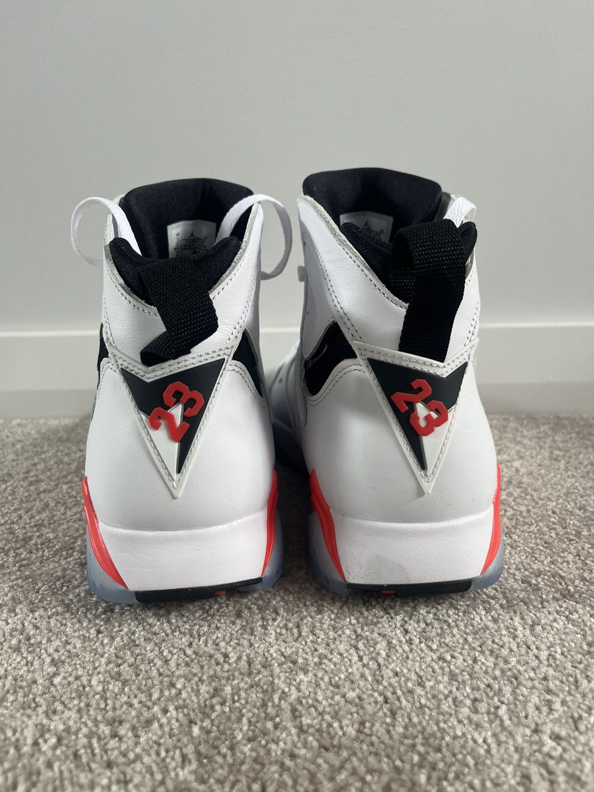 Nike Jordan 7 Retro White Infrared Size US 11 / EU 44 - 4 Thumbnail