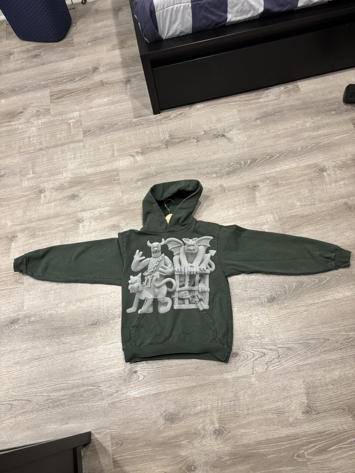 Other Spooky Woods “Stone Portrait” Hoodie Size US S / EU 44-46 / 1 - 4 Thumbnail