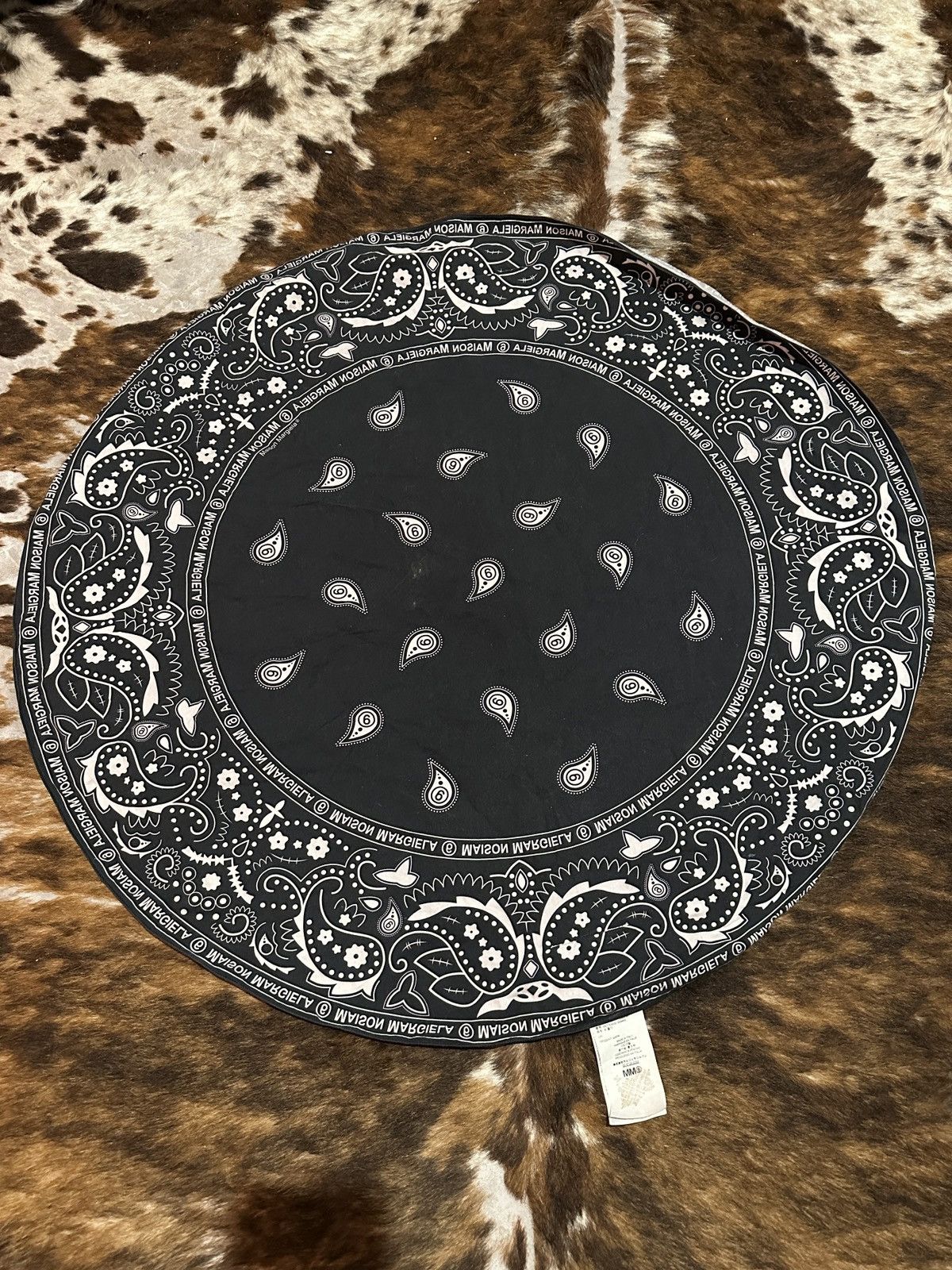 MM6 Margiela Round Scarf Size ONE SIZE - 1 Thumbnail