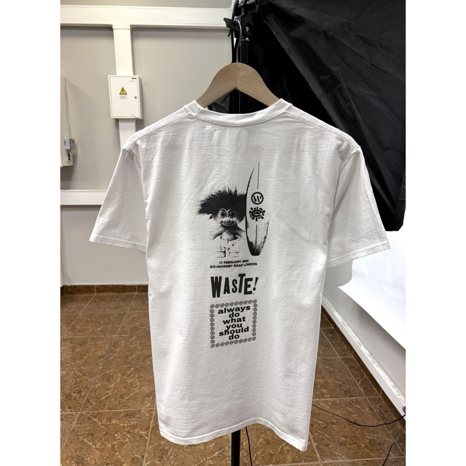 Vintage ADWYSD Always Do What You Should Do Waste London 2024 T-Shirt M White Russell Athletics Mens Shirt Size US M / EU 48-50 / 2 - 2 Thumbnail