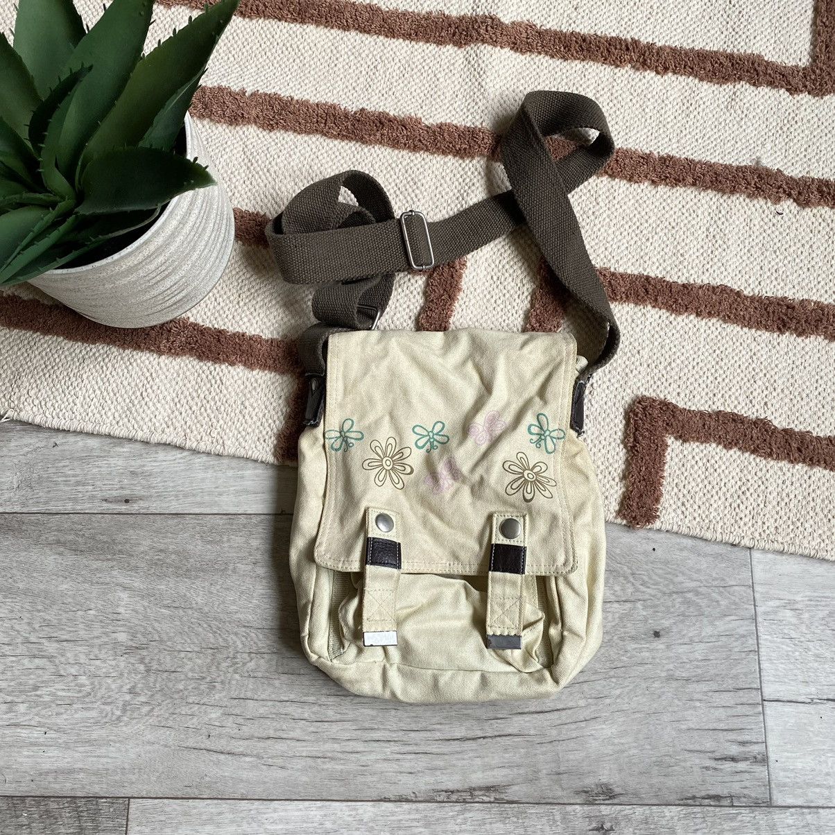 20471120 VINTAGE AVANT GARDE FLOWERS PRINT CROSSBODY BAG Size ONE SIZE - 1 Thumbnail