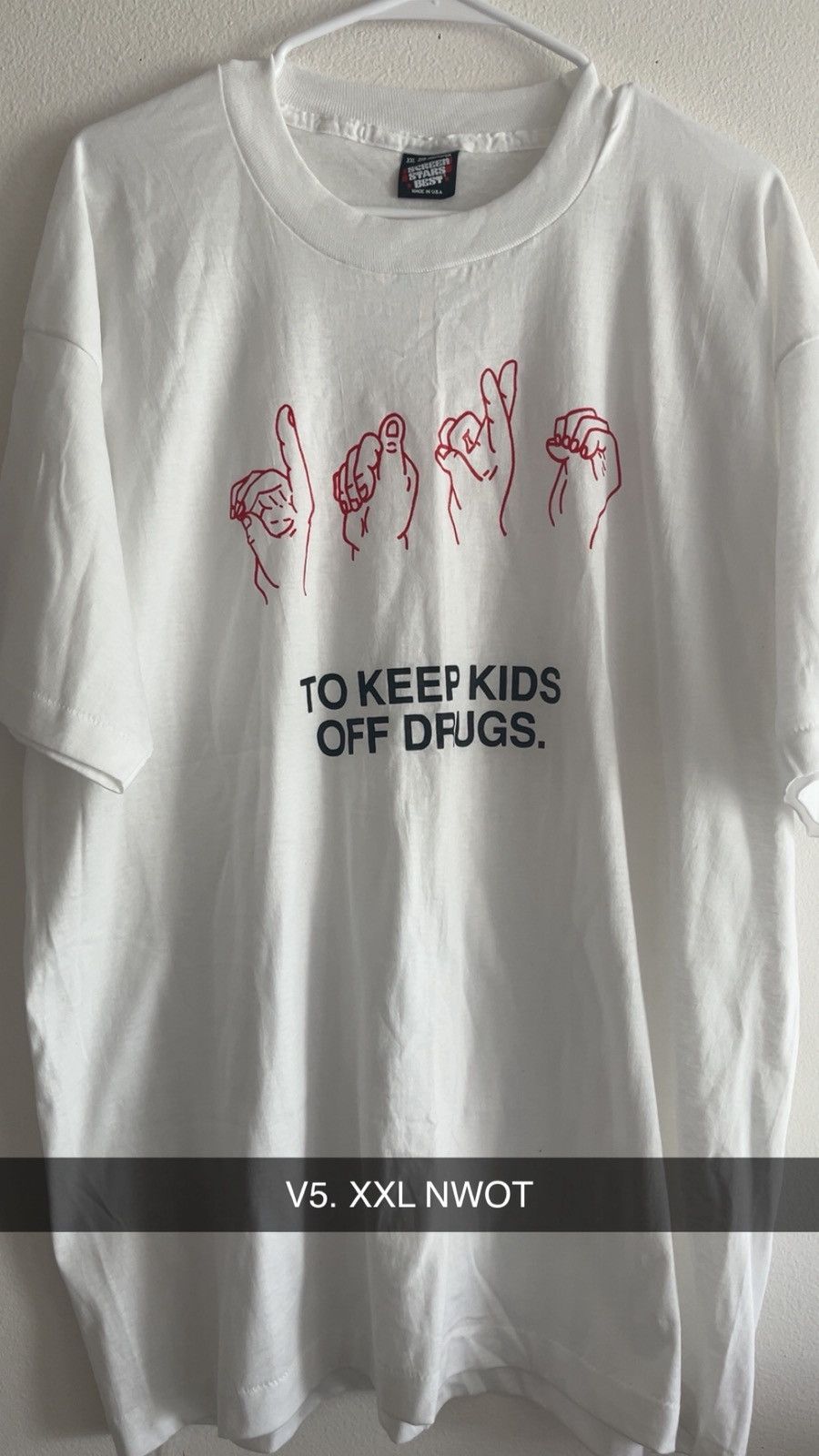 Other 90’s D.A.R.E in sign language, to keep kids off drugs shirt Size XXL / US 16-18 / IT 52-54 - 1 Thumbnail