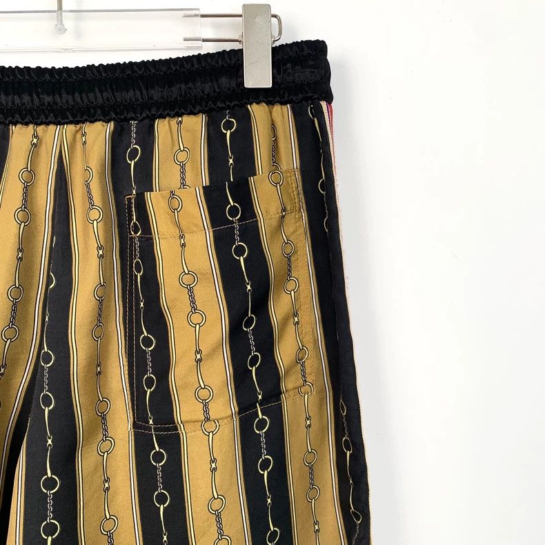 Gucci Gucci Black striped buckle full print casual drawstring sho Size US 28 / EU 44 - 5 Thumbnail