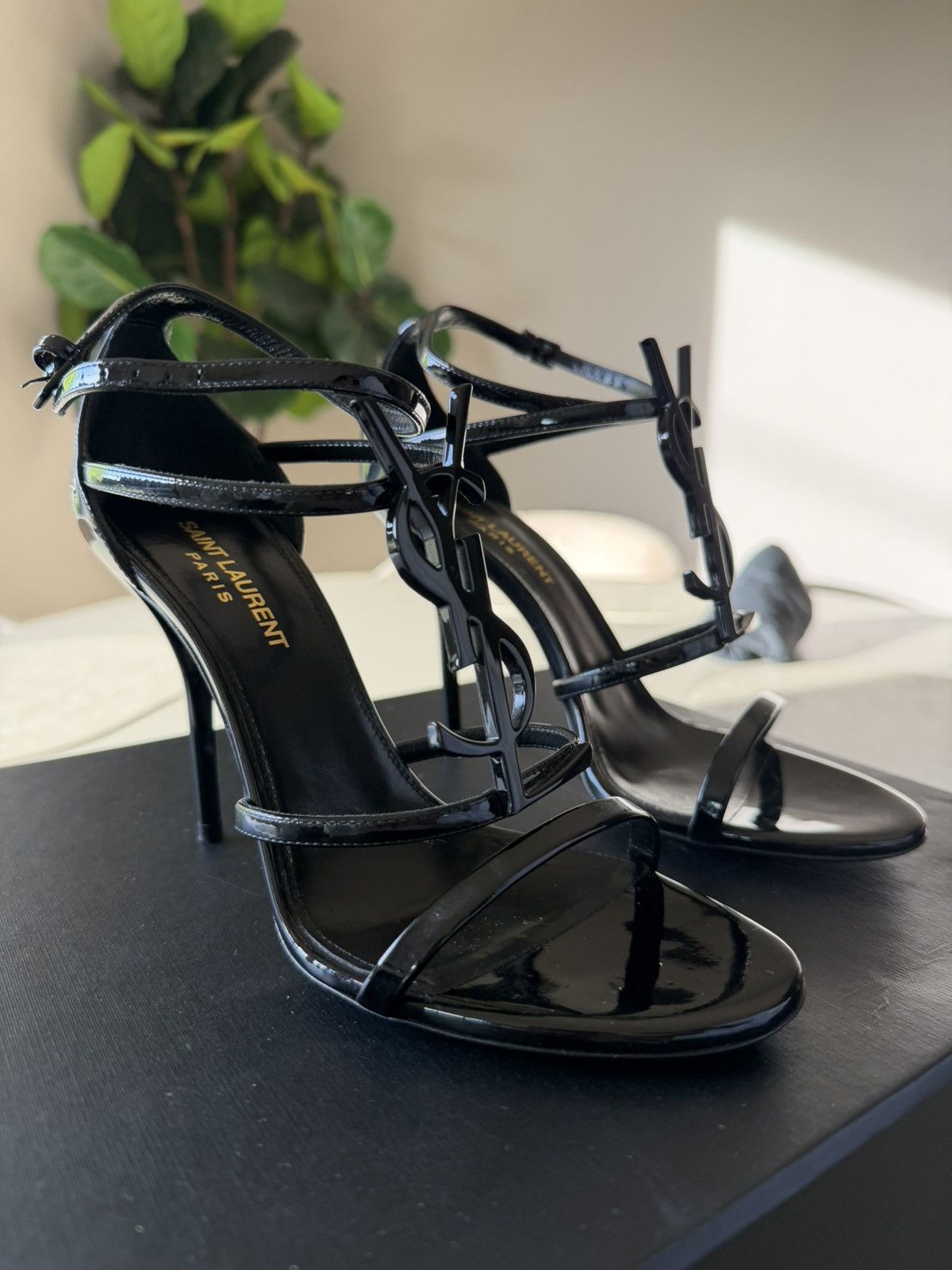 Yves Saint Laurent Saint Laurent 100mm Opyum YSL Patent Leather Sandals Size US 7.5 / IT 37.5 - 4 Thumbnail