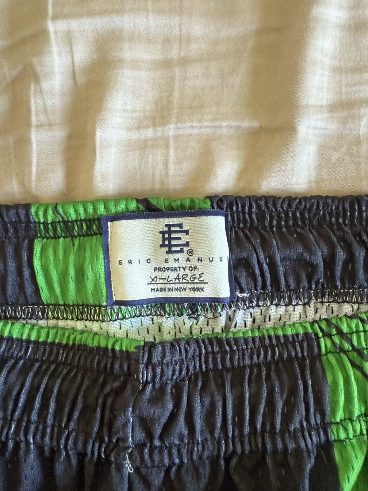 Eric Emanuel Eric Emanuel x Matty Boy 2025 Collab Size US 34 / EU 50 - 4 Thumbnail