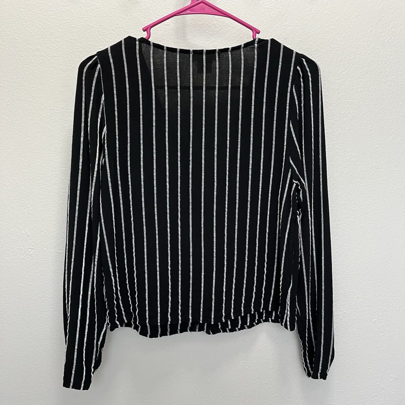 Urban Outfitters Urban Romantics | Black Striped Button Top Small Outfitters Size S / US 4 / IT 40 - 4 Thumbnail