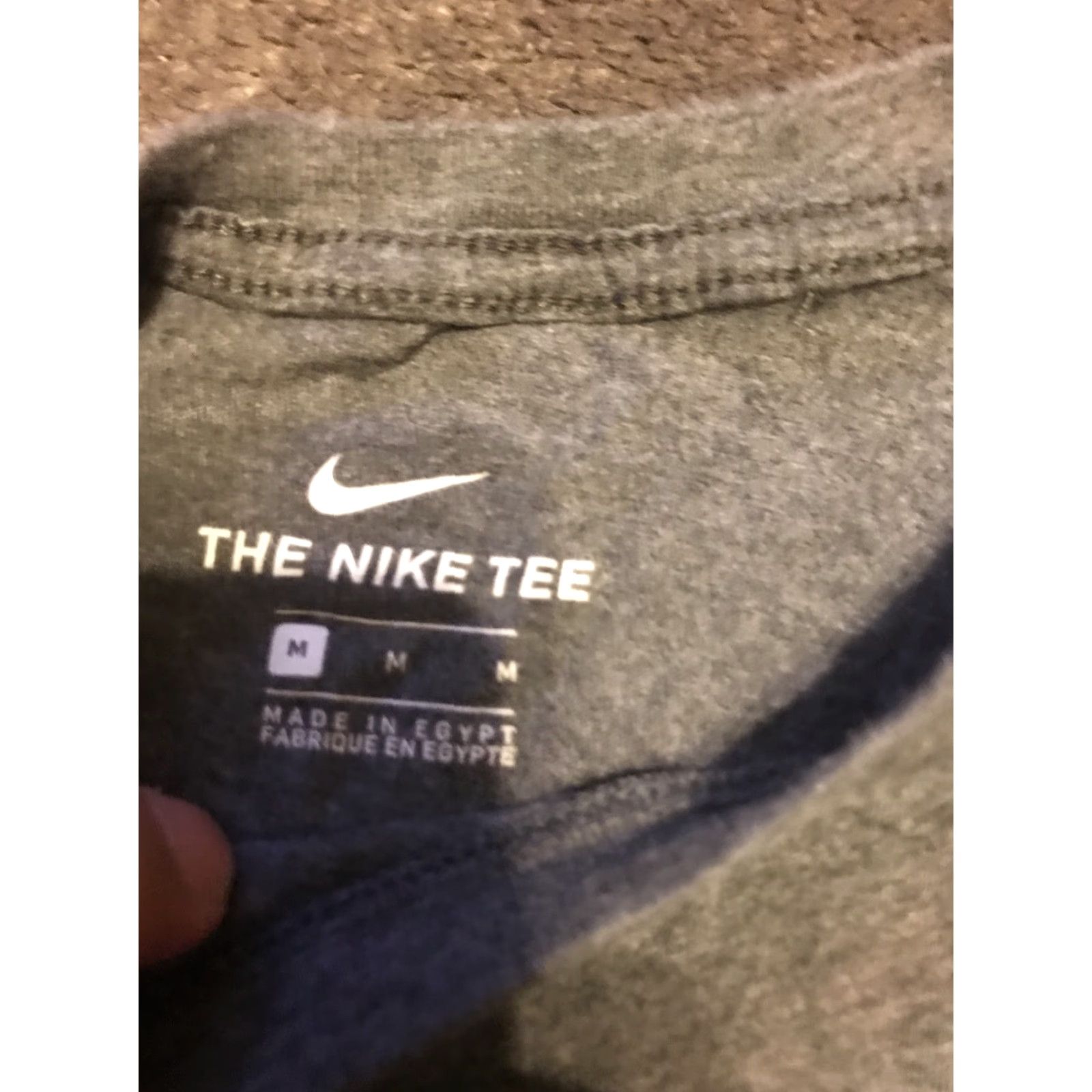 Nike Nike Tee Center Logo Grey Green Orange Camo T-Shirt AR4995-071 Medium Mens Shirt Size US M / EU 48-50 / 2 - 4 Thumbnail