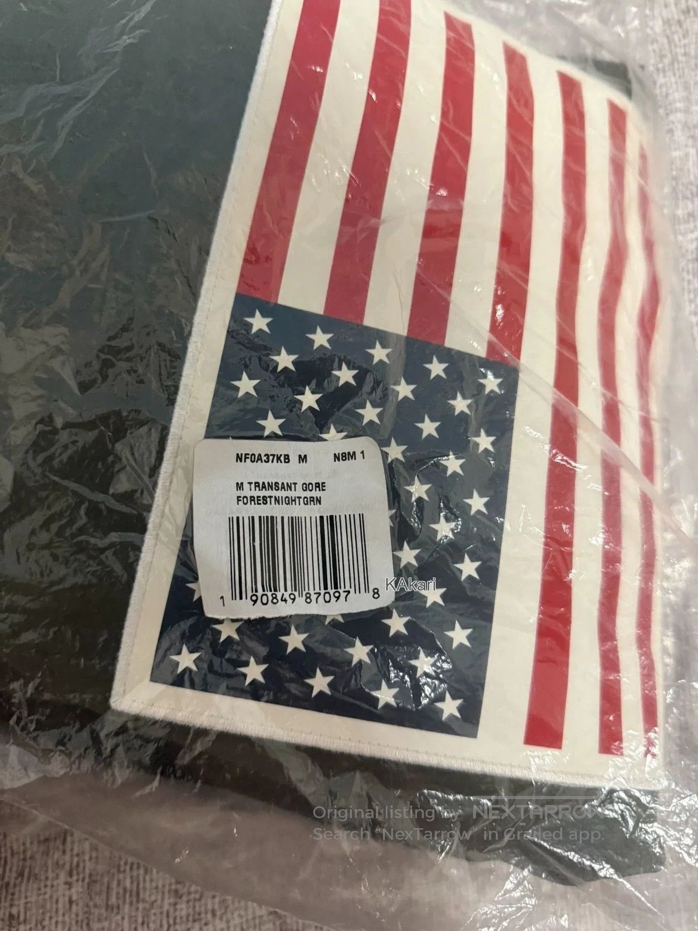 Supreme Green Hooded Parka with Flag Patch . Size US M / EU 48-50 / 2 - 6 Thumbnail