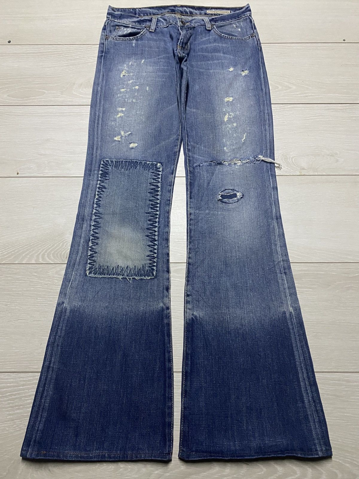 Chip & Pepper Vintage Chip & Pepper Embroidery Patched Flare Bootcut Jeans Size US 29 - 1 Thumbnail