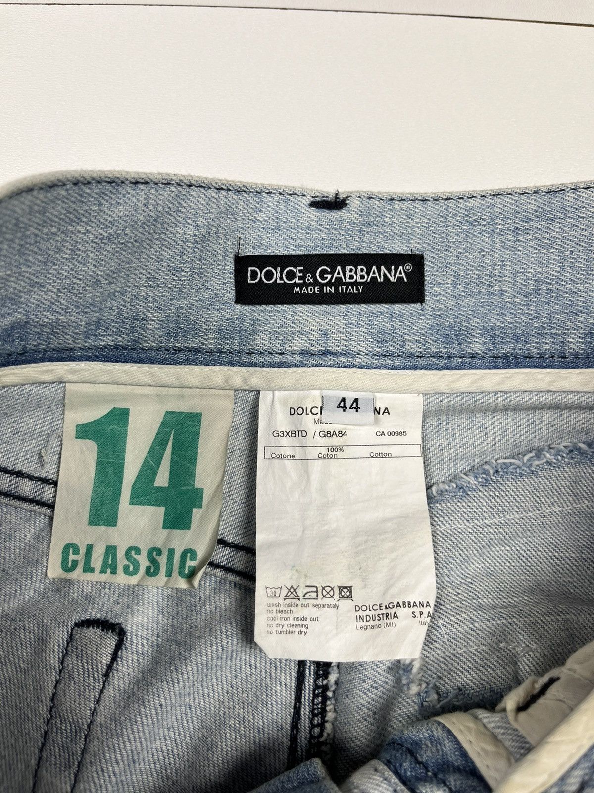 Dolce & Gabbana Vintage Dolce & Gabbana Distressed Blue Denim Metal Logo Size US 28 / EU 44 - 11 Thumbnail