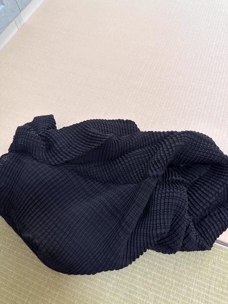 Issey Miyake Issey Miyake size:2 Black square pleated seeryarn long sle Size S / US 4 / IT 40 - 6 Thumbnail