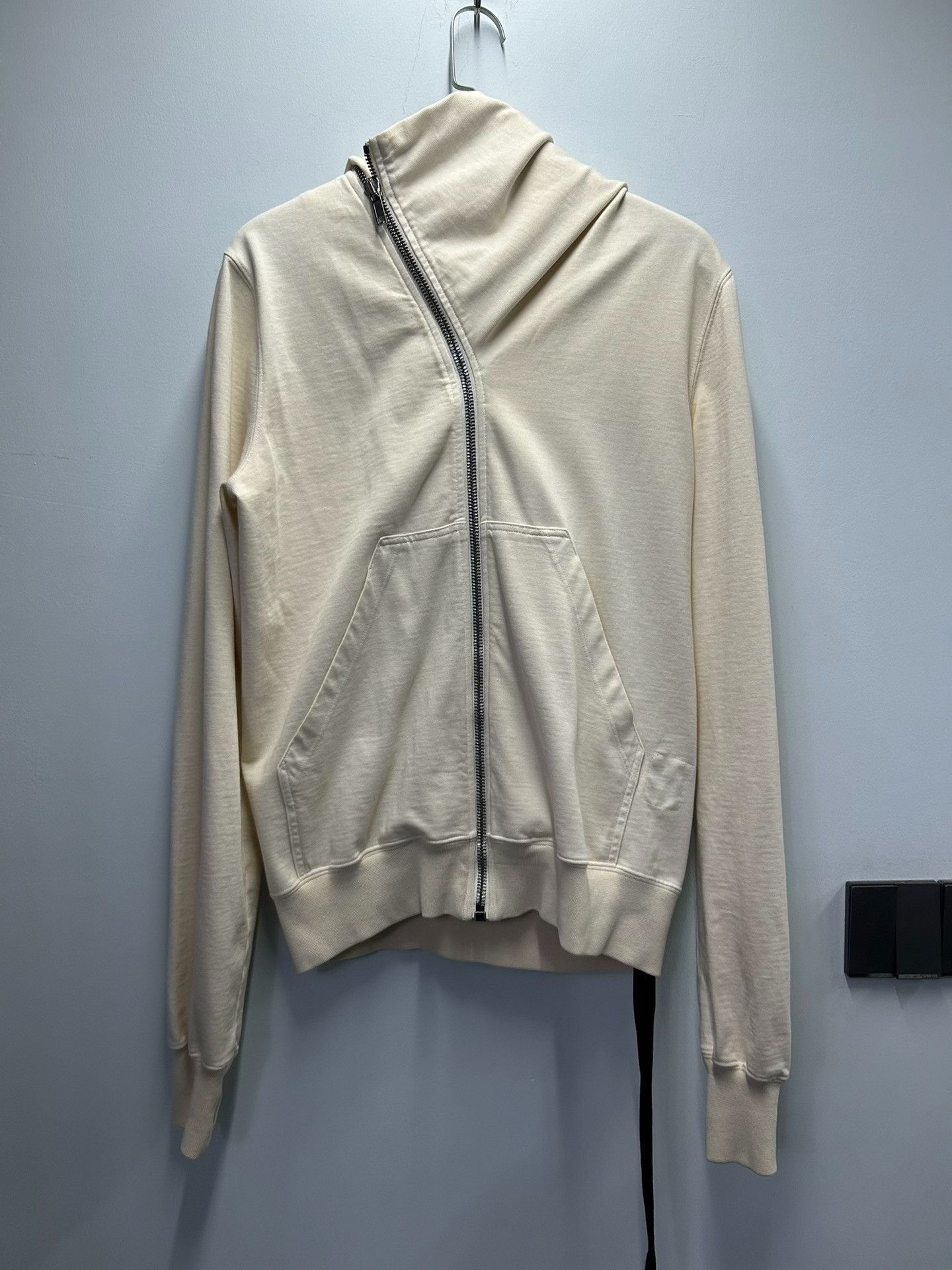 Rick Owens Rick Owens White Hoodie S Men Size US S / EU 44-46 / 1 - 1 Thumbnail