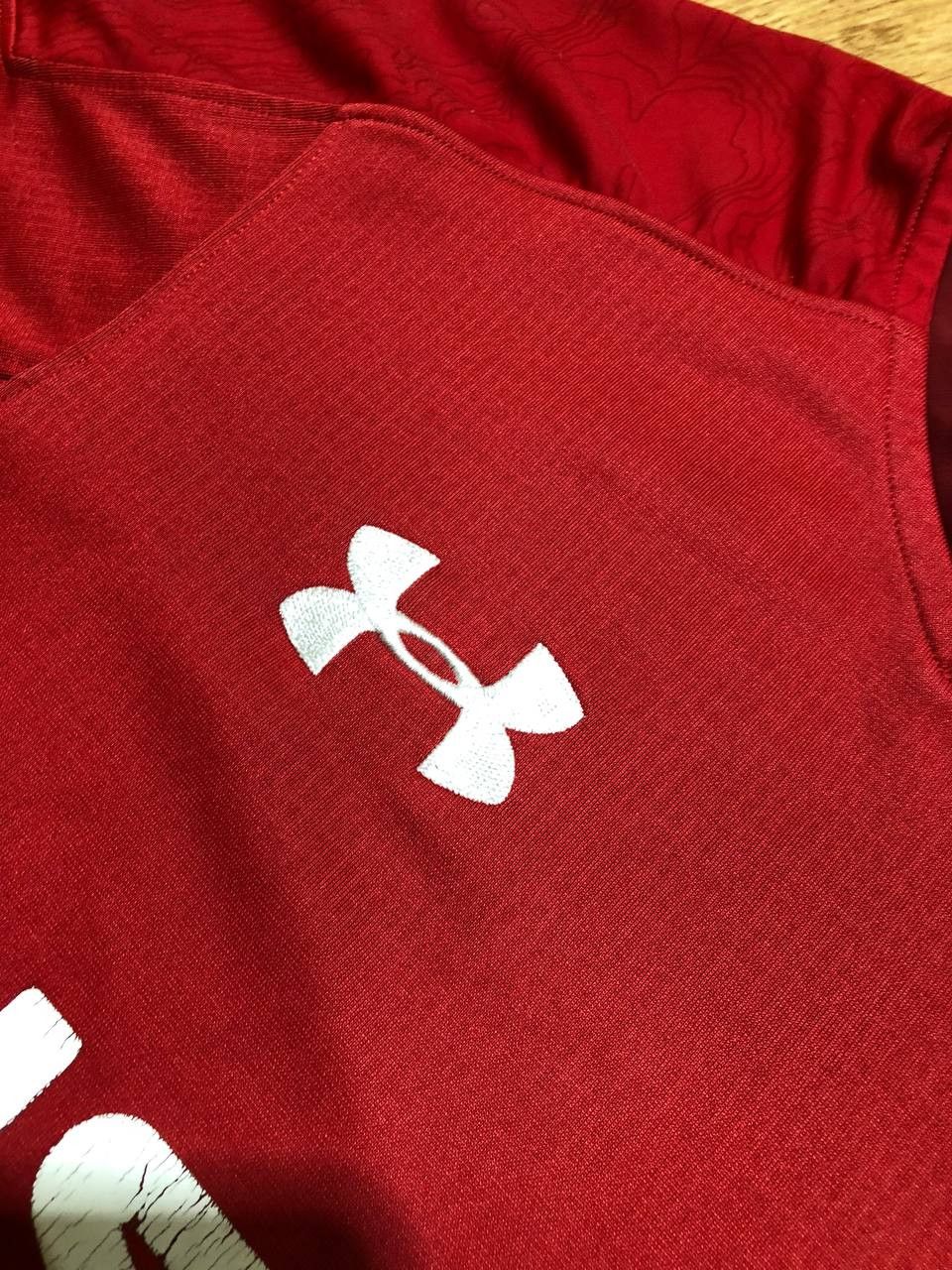 Under Armour Vintage UNDER ARMOUR Wales Home 2019 Shirt Rugby Jersey Size US XL / EU 56 / 4 - 11 Thumbnail