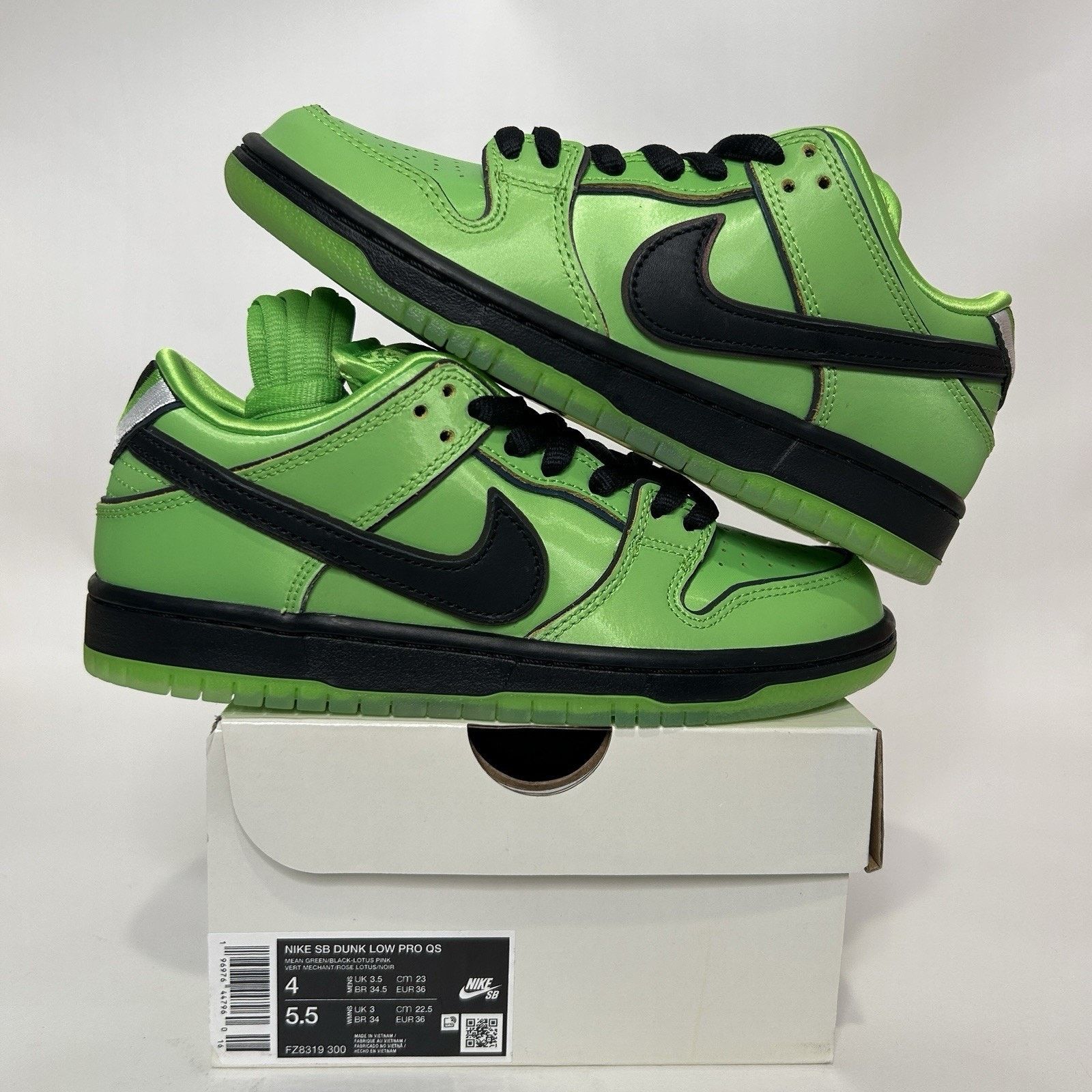 Nike Nike SB Dunk Low QS The Powerpuff Girls “Buttercup” Size US 5.5 / IT 35.5 - 1 Thumbnail