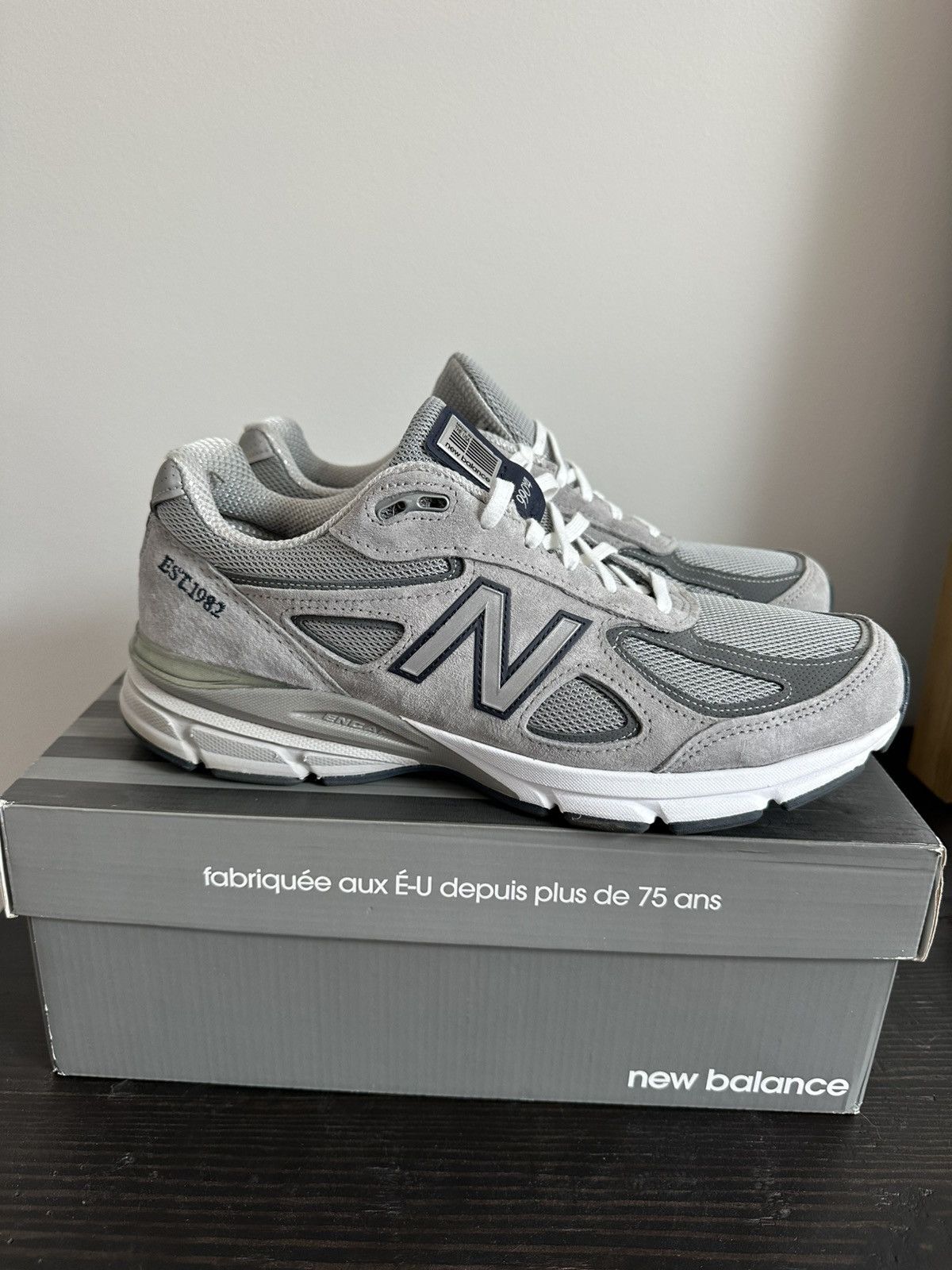 New Balance NEW BALANCE M990NB4 990v4 Limited Edition "Est. 1982" (RARE) Size US 11 / EU 44 - 6 Thumbnail