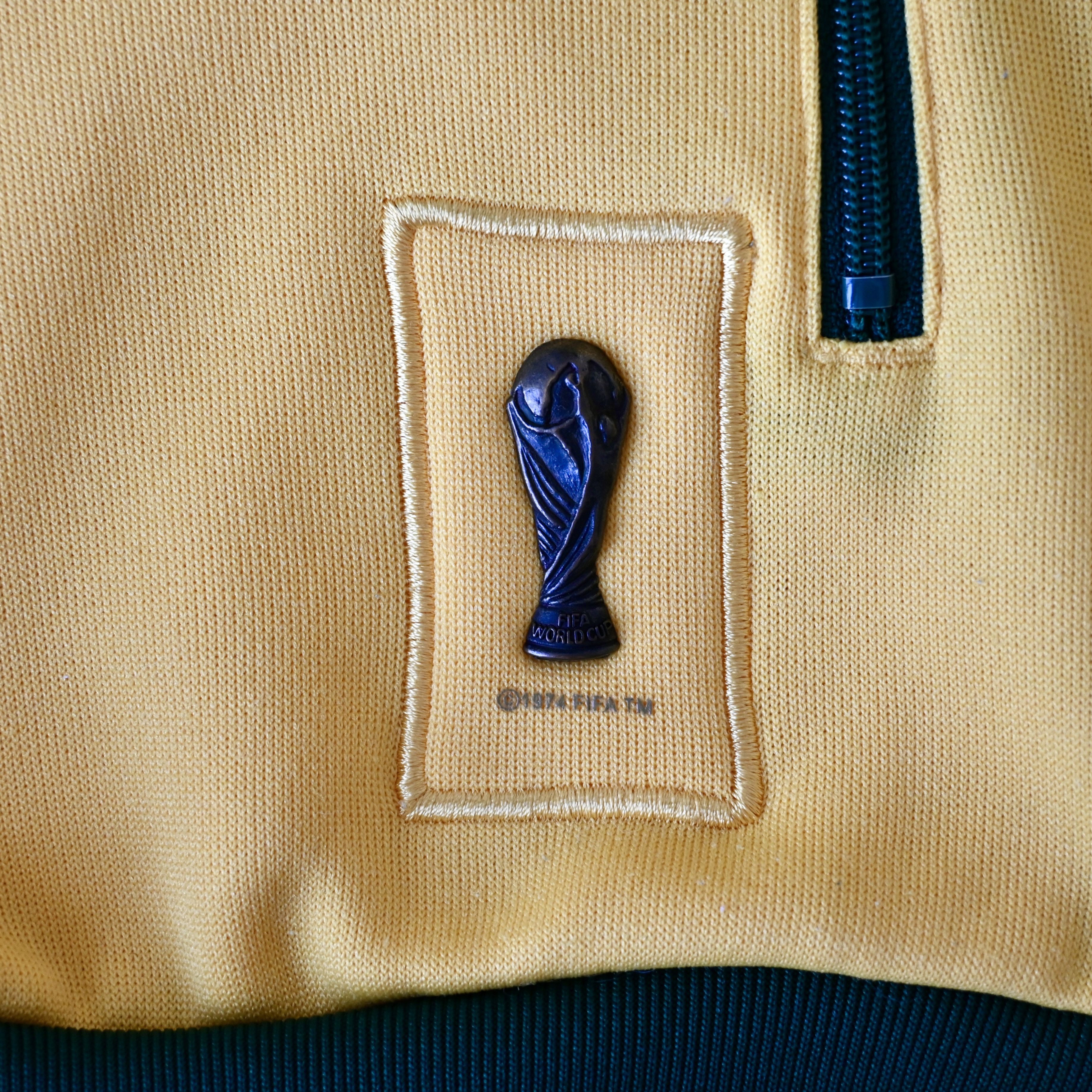 Adidas VTG 2006 Adidas FIFA official Brazil track jacket, small Size US S / EU 44-46 / 1 - 13 Thumbnail