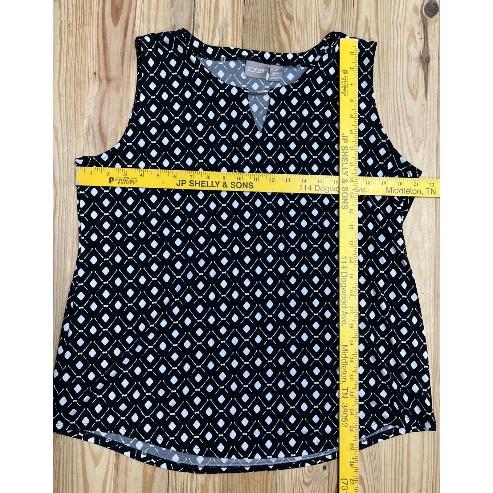 Chicos Chico's Black White Diamond Pattern Keyhole Tank Top Sz 2 Size XS / US 0-2 / IT 36-38 - 5 Thumbnail