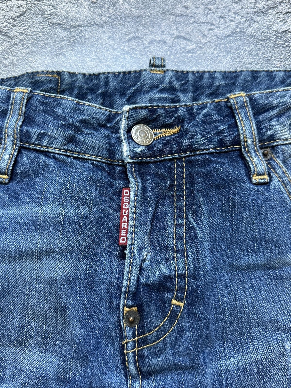 Dsquared2 Dsquared2 Women’s Low Rise Cropped Distressed Jeans Size 27 Size 27" / US 4 / IT 40 - 4 Thumbnail