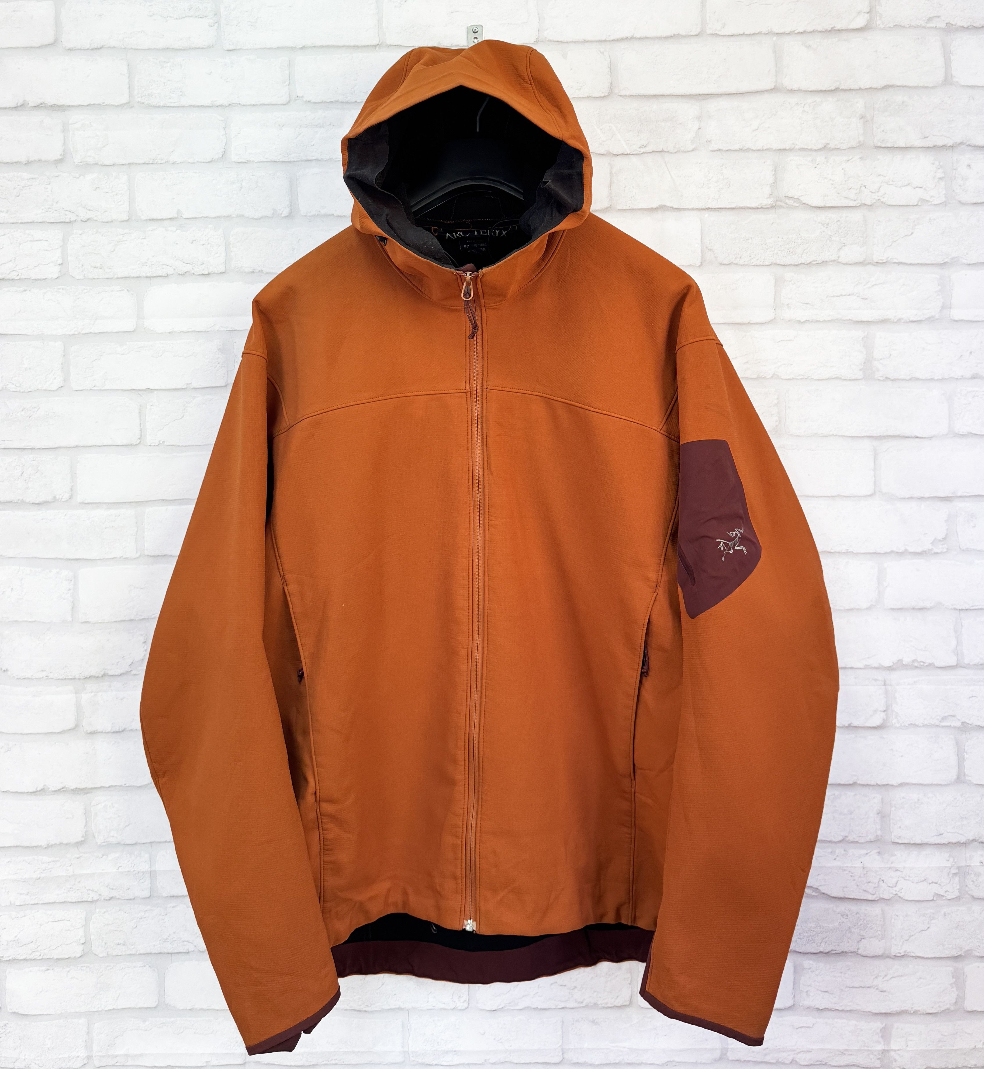 Arc'teryx Vintage ARCTERYX Soft Shell Windstopper Jacket Made Canada Size US XL / EU 56 / 4 - 1 Thumbnail