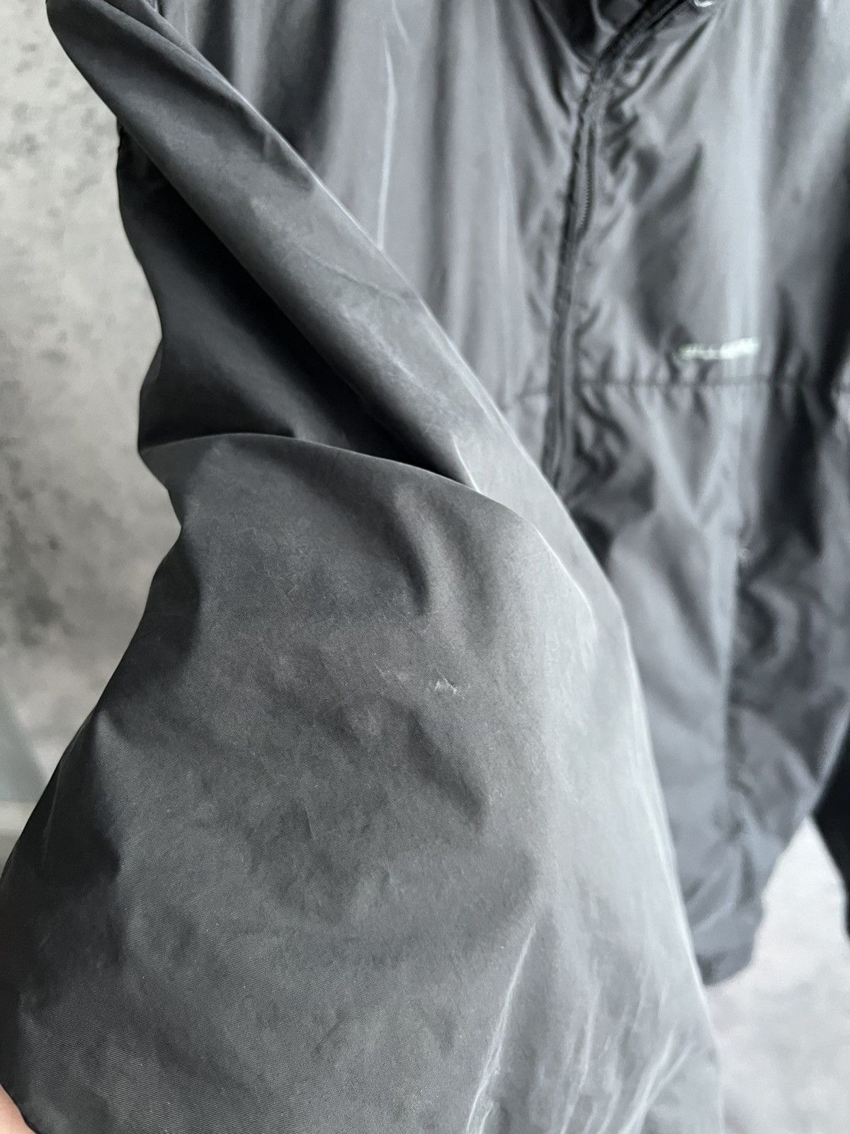 Billabong Vintage Billabong Windbreaker Nylon Jacket 2000s Gorpcore Size US M / EU 48-50 / 2 - 16 Thumbnail