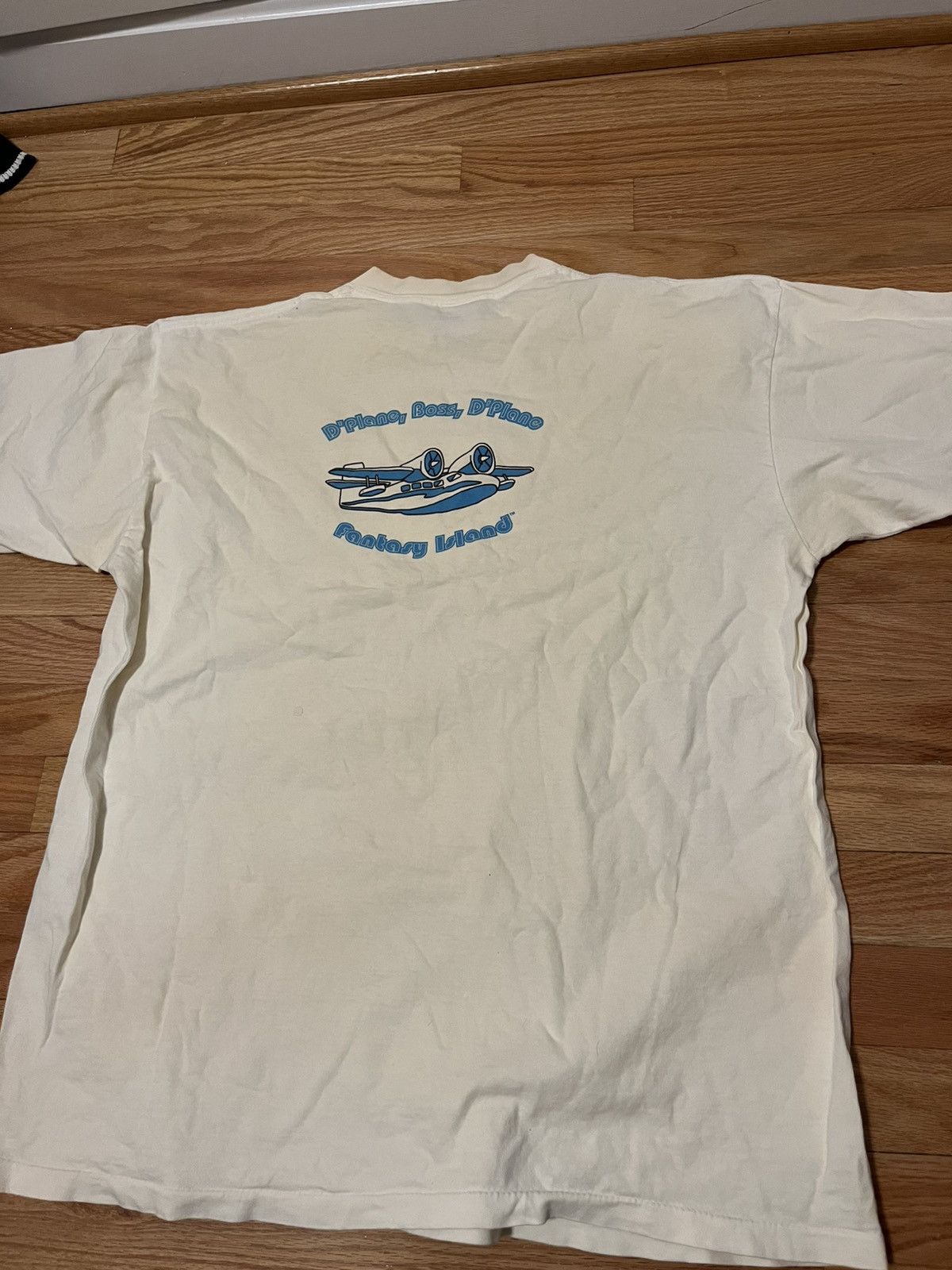 Vintage Single stitch fantasy island tee Size US L / EU 52-54 / 3 - 4 Thumbnail