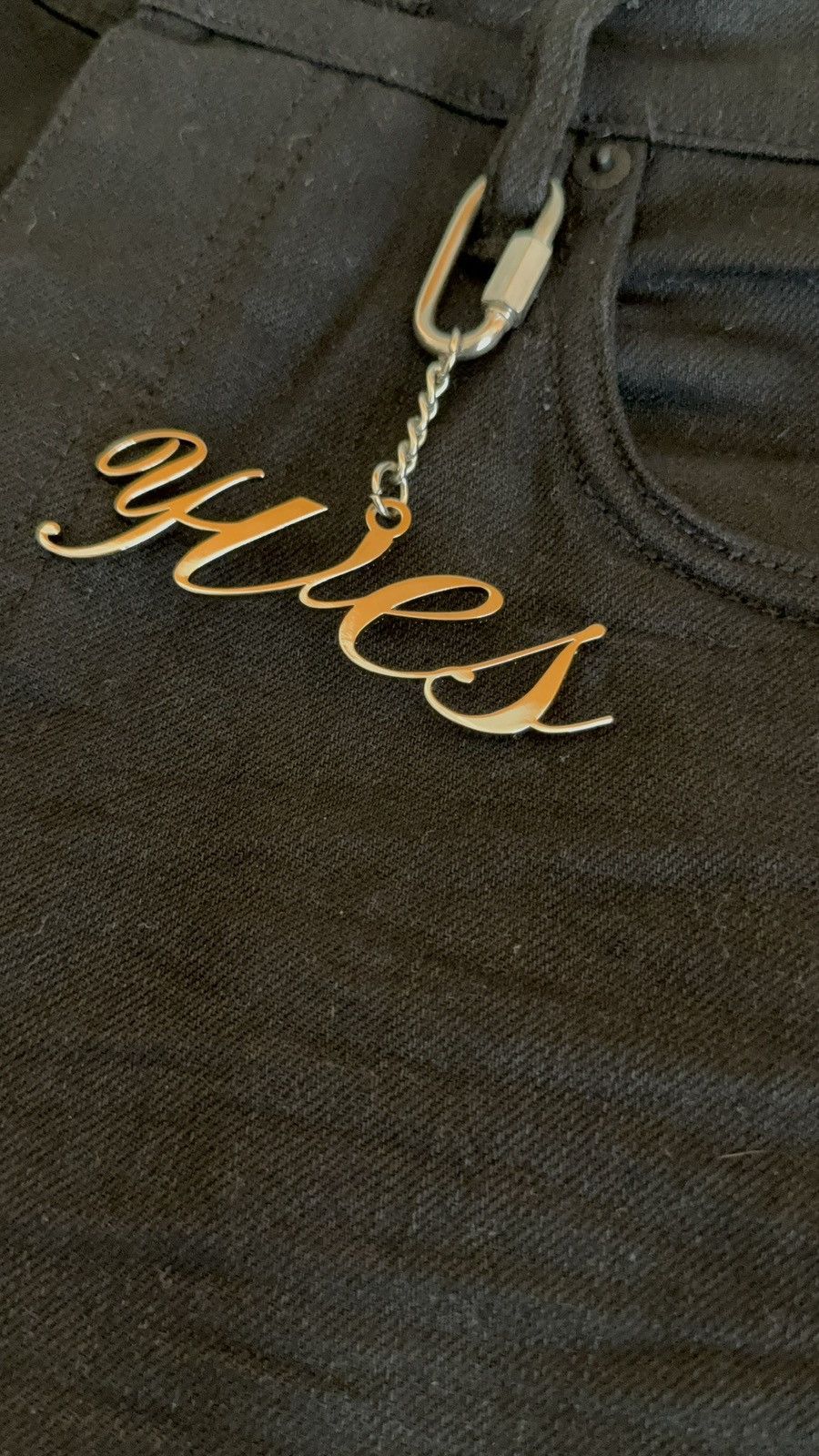 Other Yves keychain Size ONE SIZE - 5 Thumbnail