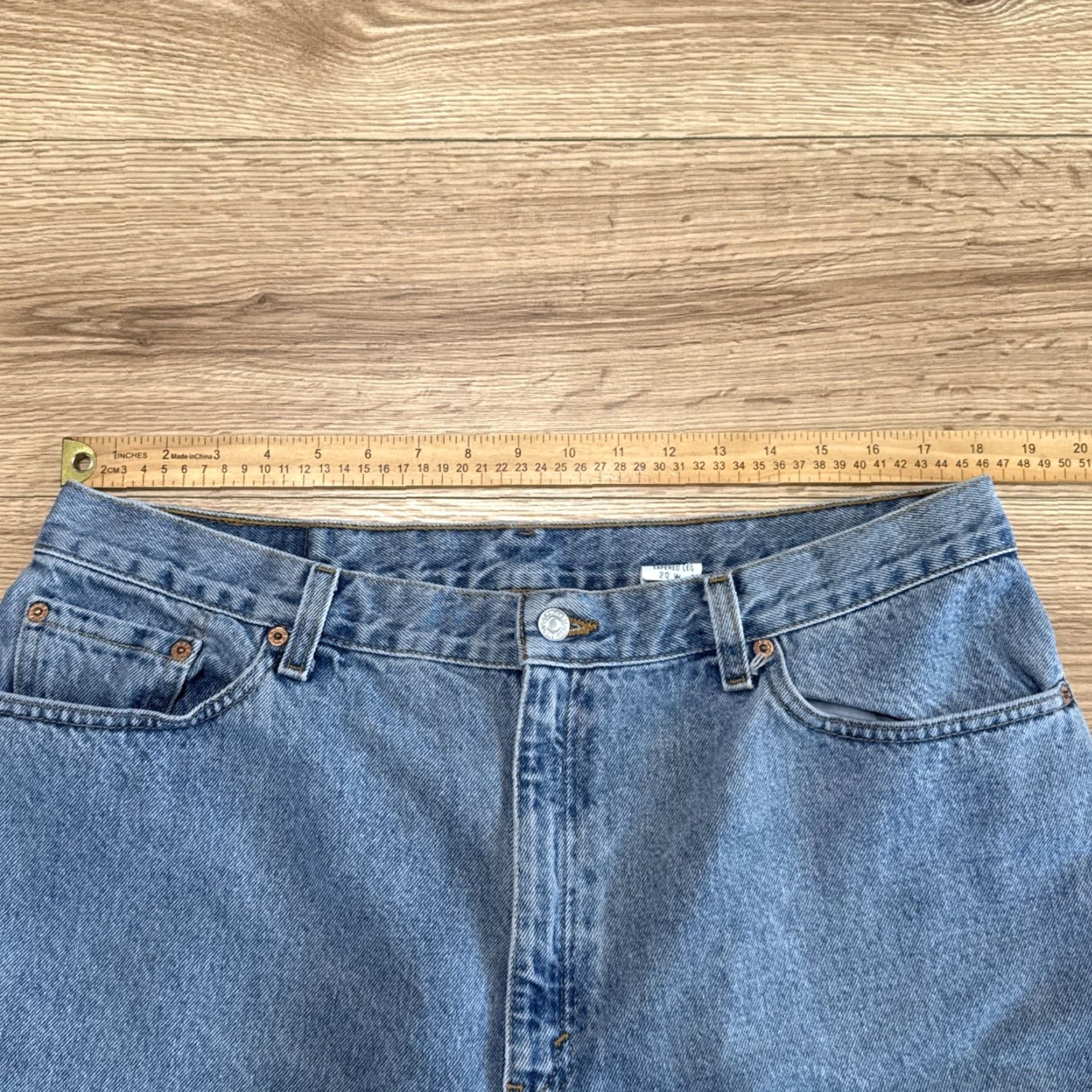 Levi's VINTAGE Levi's Jeans Women 20W Plus High Rise Relaxed Tapered Fit Denim USA Size 42" / US 20 - 4 Thumbnail
