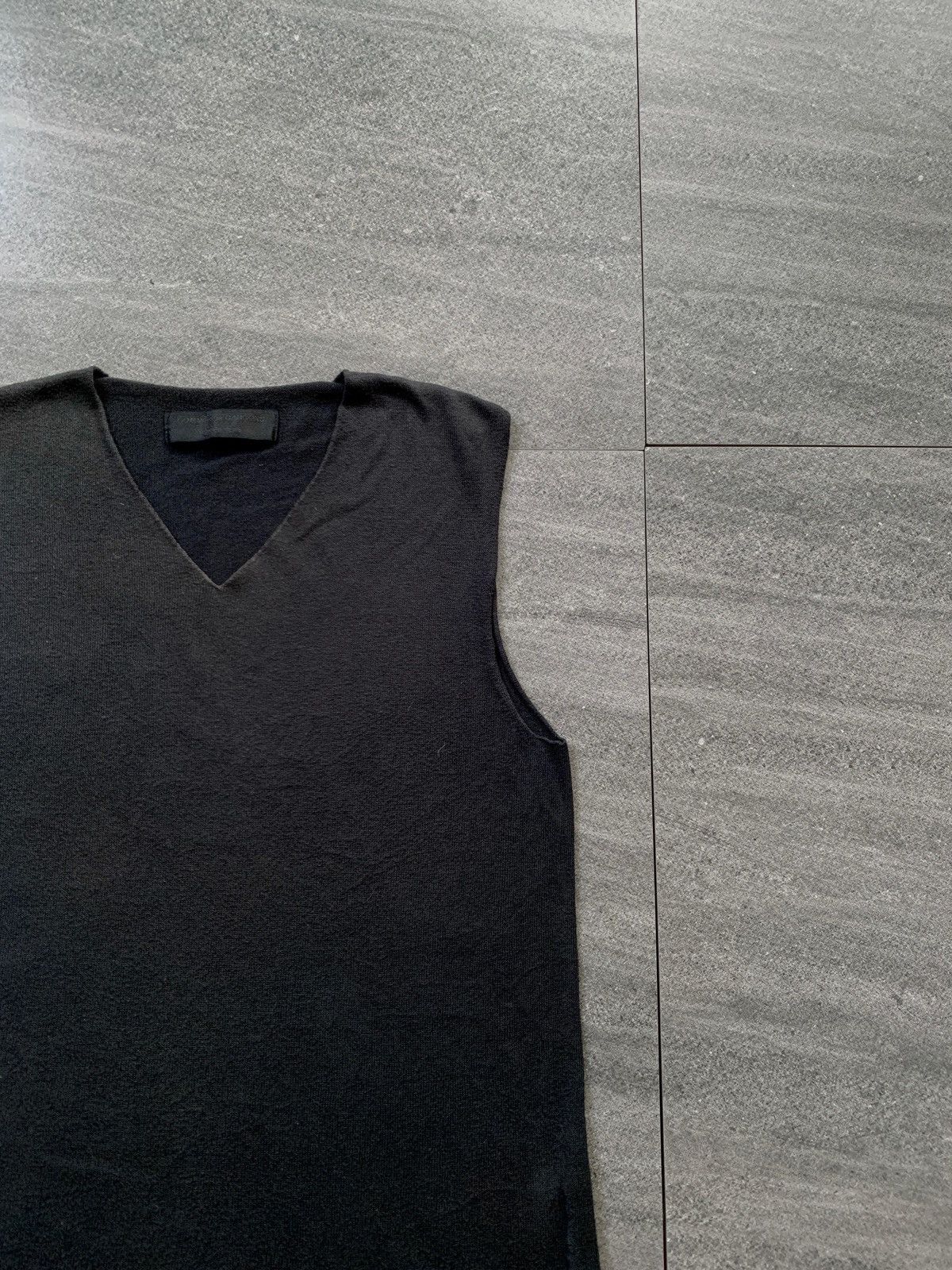 Comme des Garcons Homme Plus FREE TAX! CDGHP Knitted Sleeveless Top/Sweater Size US M / EU 48-50 / 2 - 3 Thumbnail