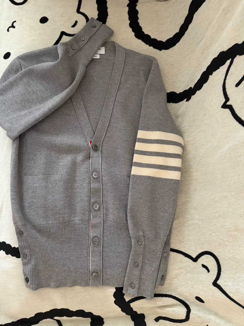 Thom Browne Thom Browne A wool knit cardigan Size US S / EU 44-46 / 1 - 1 Thumbnail