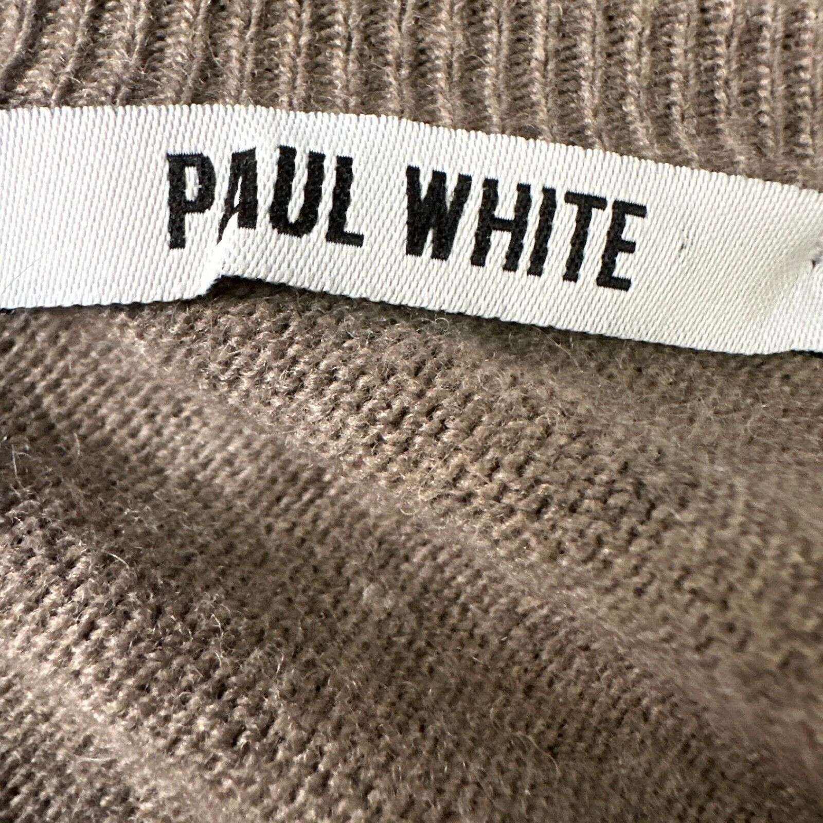 The Unbranded Brand Paul White Sweater Men’s Large Brown Merino Wool Cashmere Size US L / EU 52-54 / 3 - 6 Thumbnail