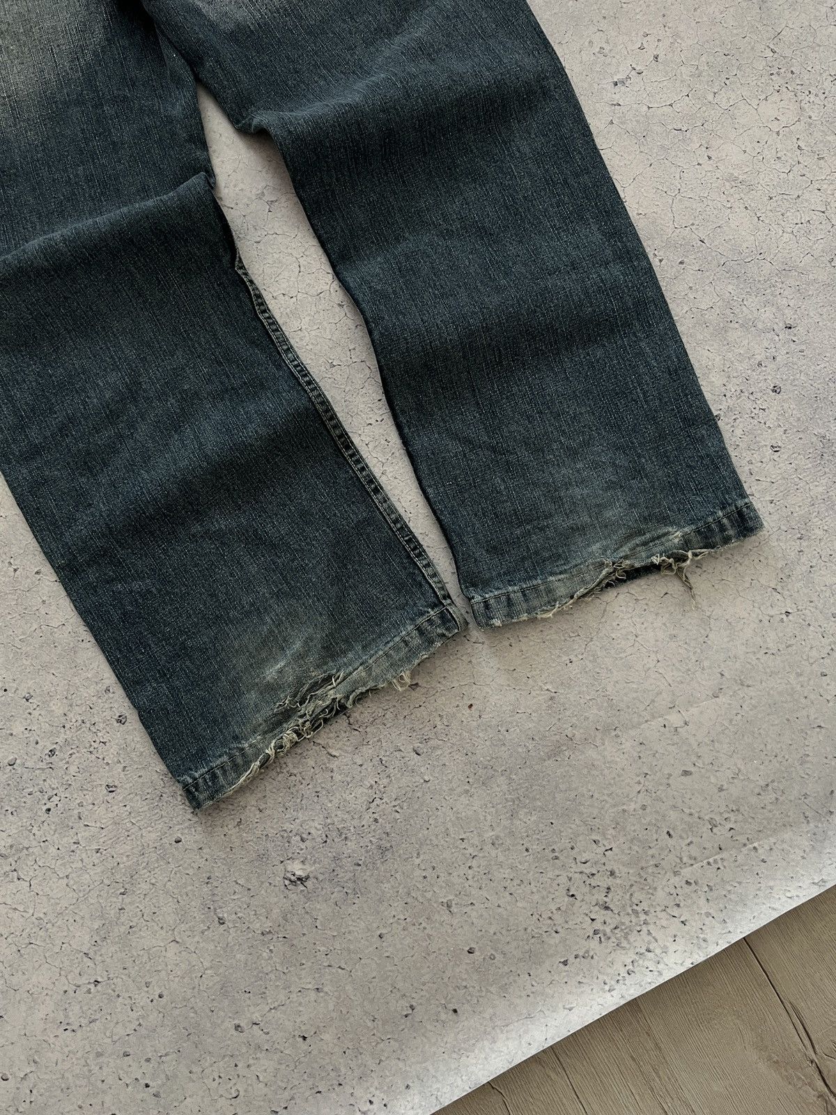 Japanese Brand DISTRESSED DENIM VINTAGE PANTS FADED DIRTY CRASHED OPIUM Size US 34 / EU 50 - 3 Thumbnail