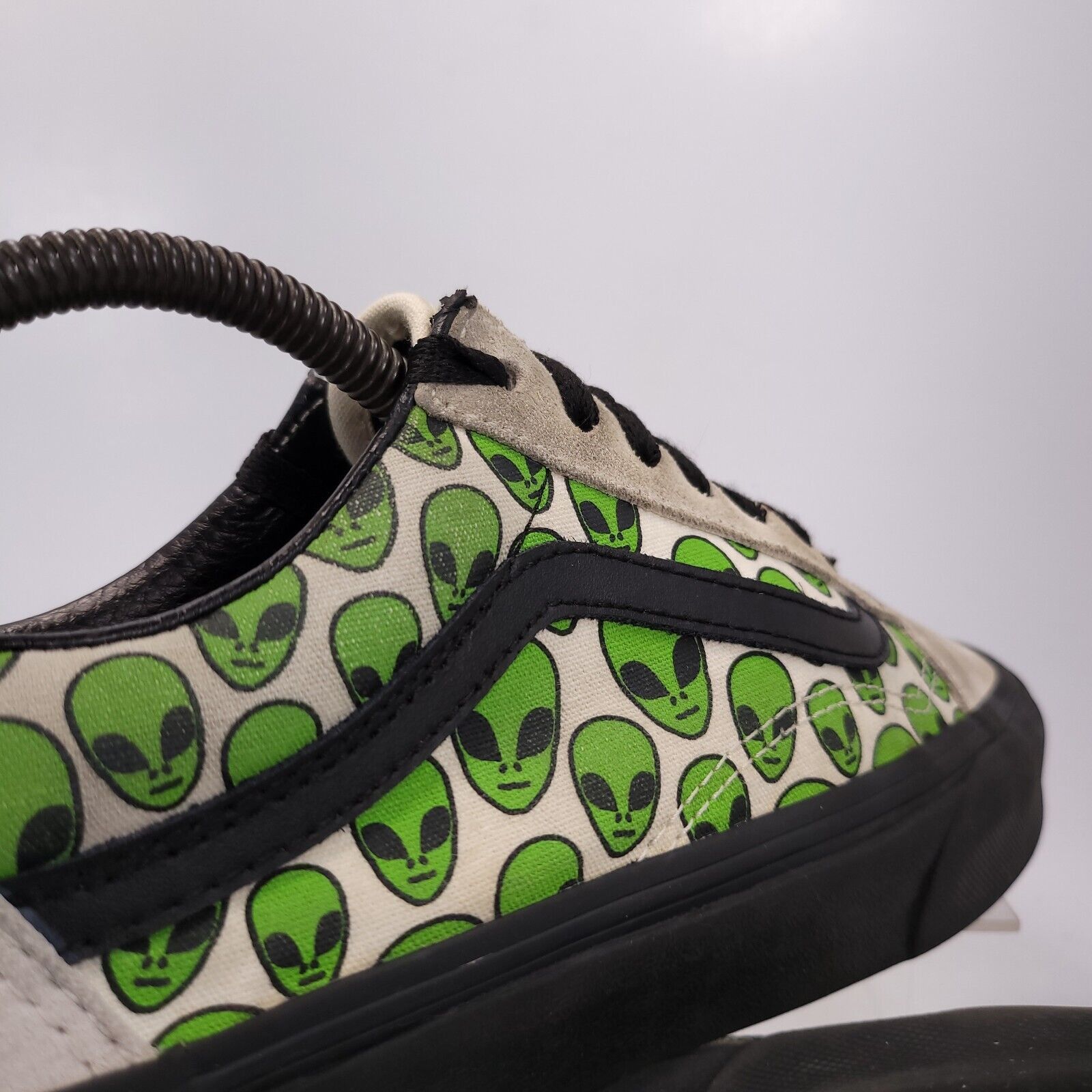 Vans Vans Off the Wall Old Skool Shoe Womens Size 7.5 721454 Gray Size US 7.5 / IT 37.5 - 8 Thumbnail