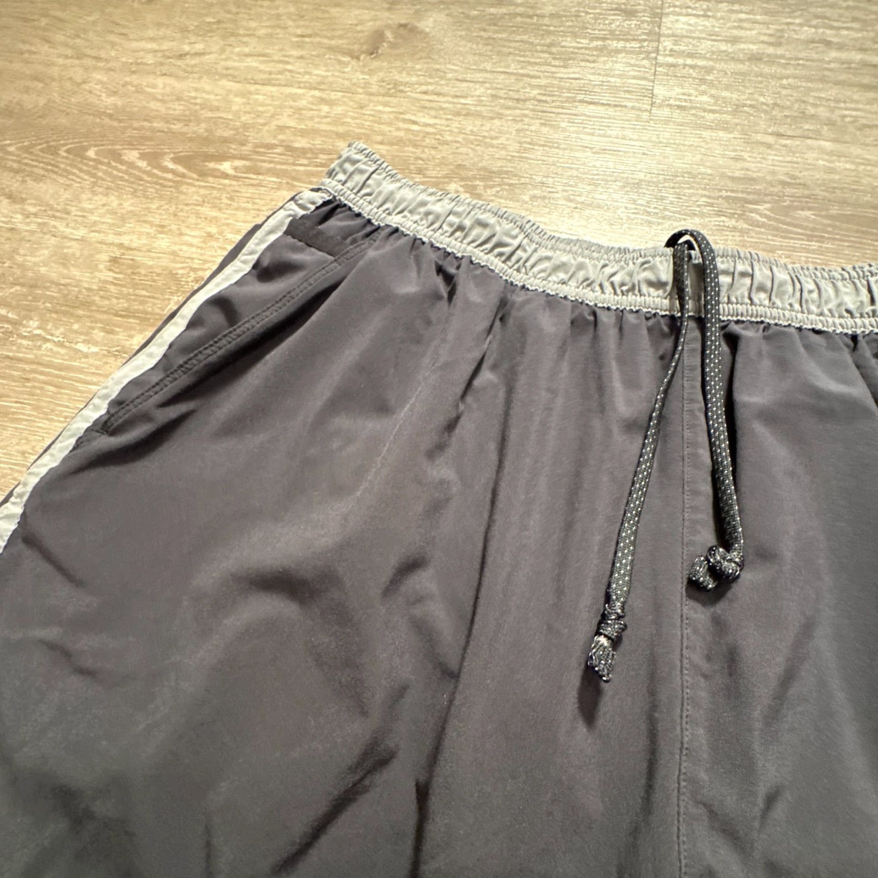 Vintage Korsa Shorts XXL Black Lined Pockets Running Hiking Marathon 9" 2XL Men Tailored Sports Inseam 9" Polyester Spandex Drawstring Casual Travel Size US 39 - 3 Thumbnail