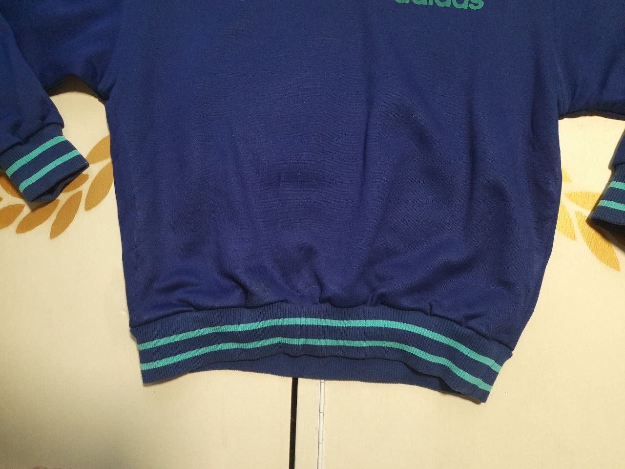 Adidas × Vintage Adidas Sweatshirt 90's Vintage Japanese Tags Size US S / EU 44-46 / 1 - 4 Thumbnail
