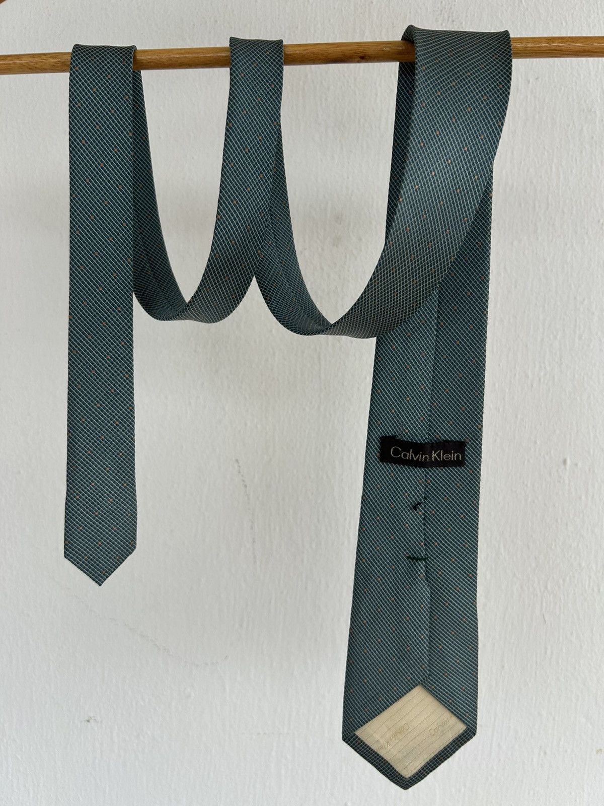 Calvin Klein CK Vintage Tie Size ONE SIZE - 2 Thumbnail