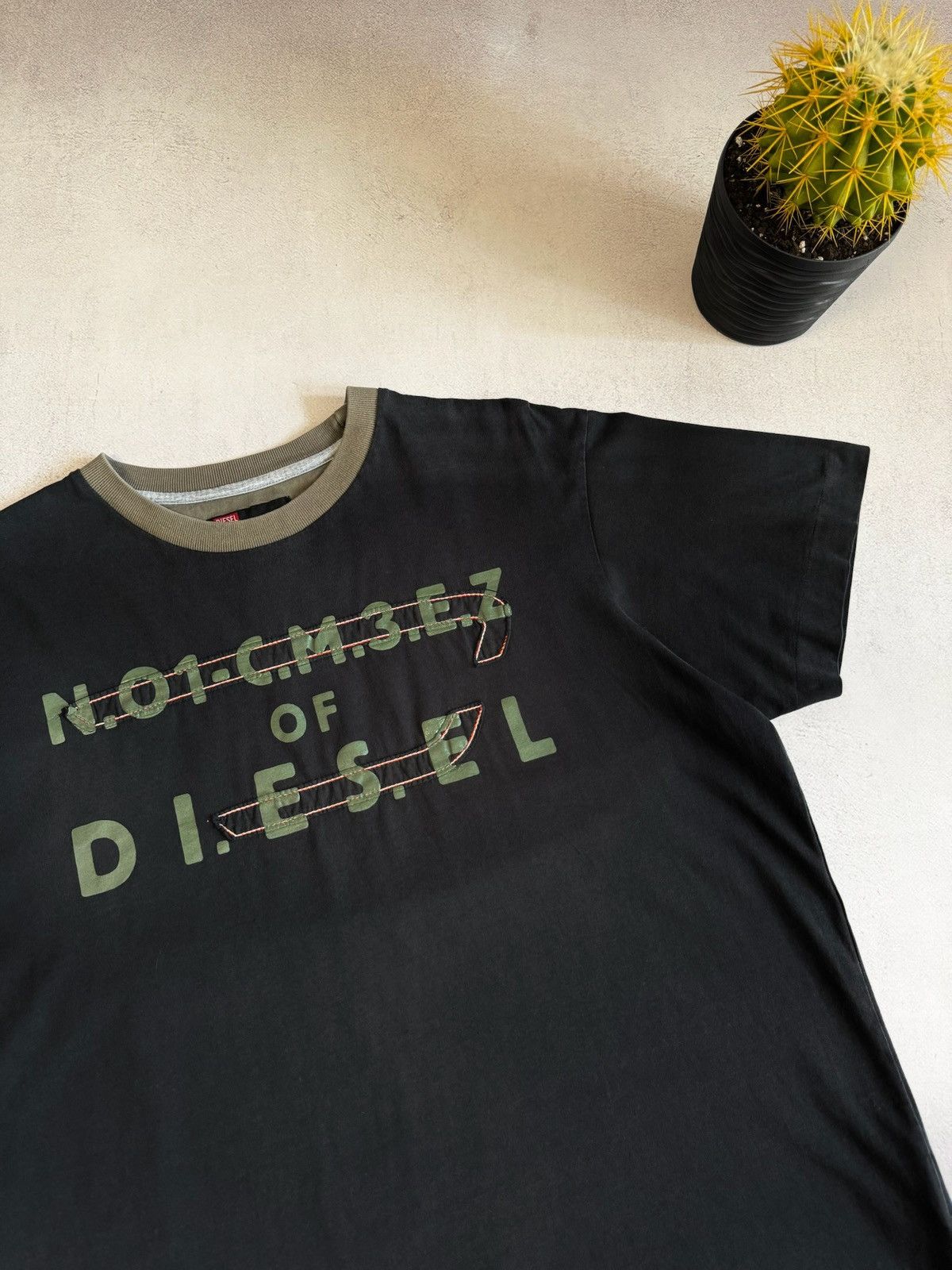 Diesel Vintage Diesel T Shirt Tee Big Logo Baggy Avant-Garde 90s Size US XL / EU 56 / 4 - 3 Thumbnail